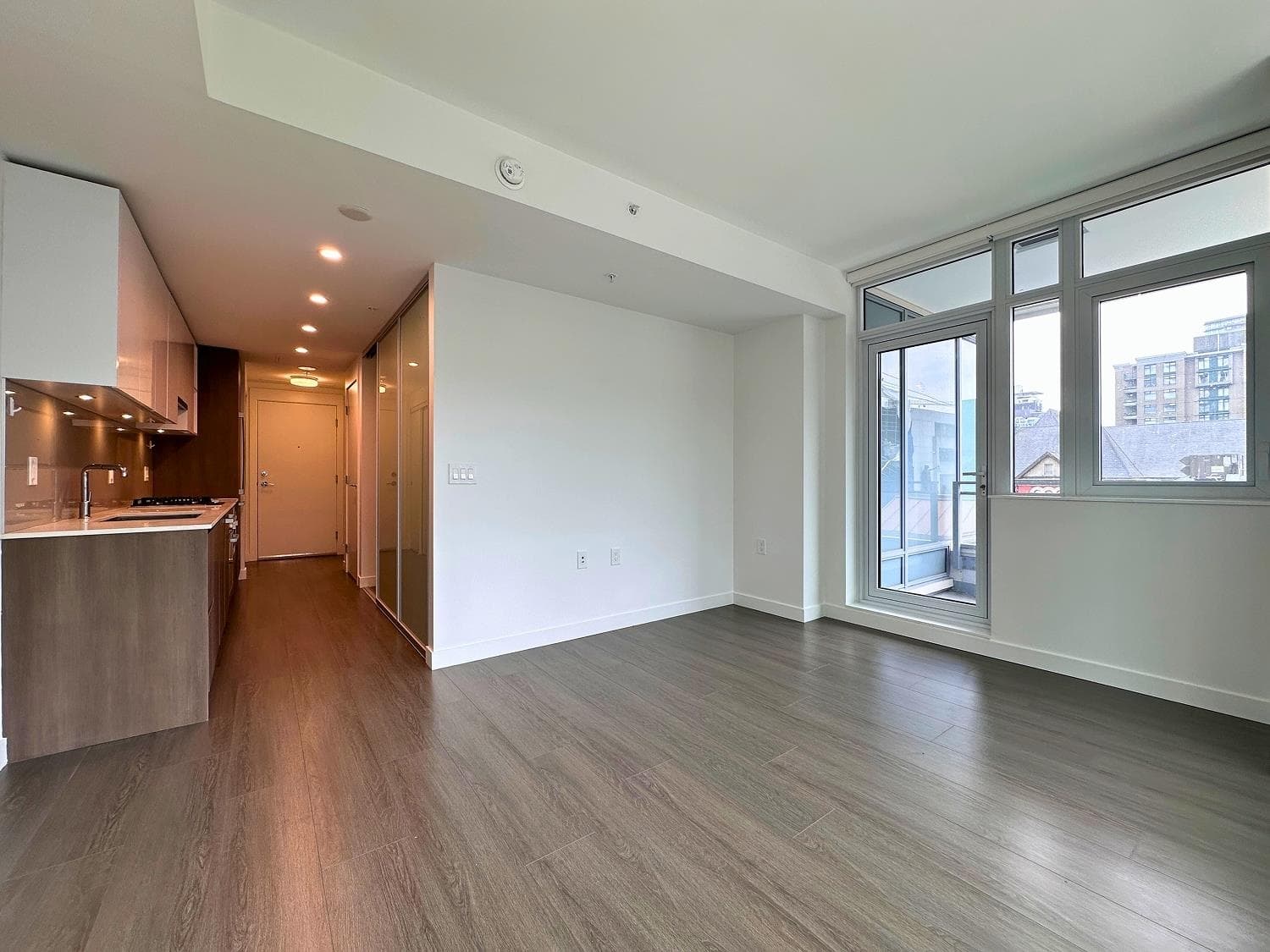 302 - 618 Carnarvon Street, New Westminster, V3M 0N9 — photo 4