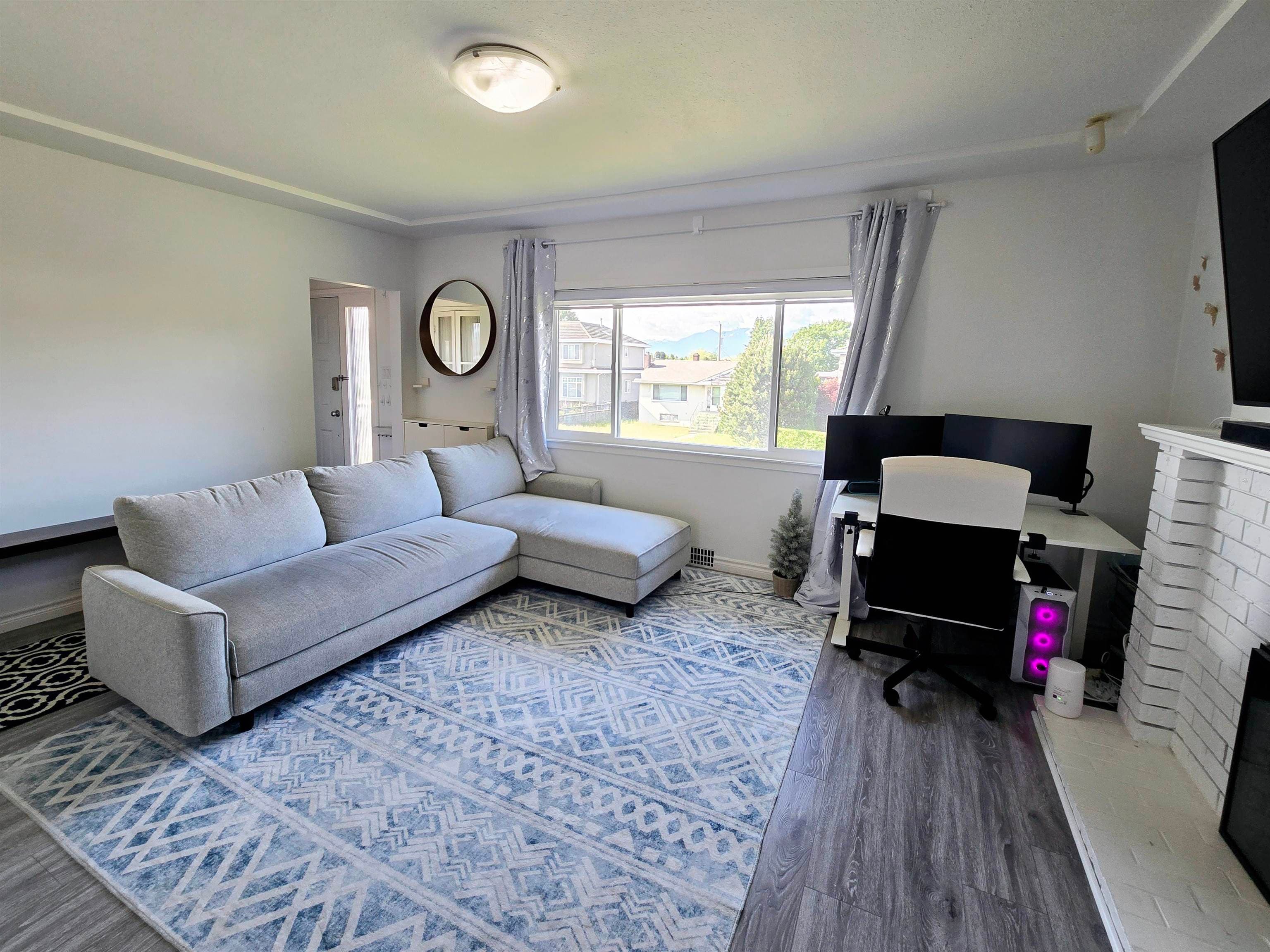3738 Forest Street, Burnaby, V5G 1W6 — photo 3
