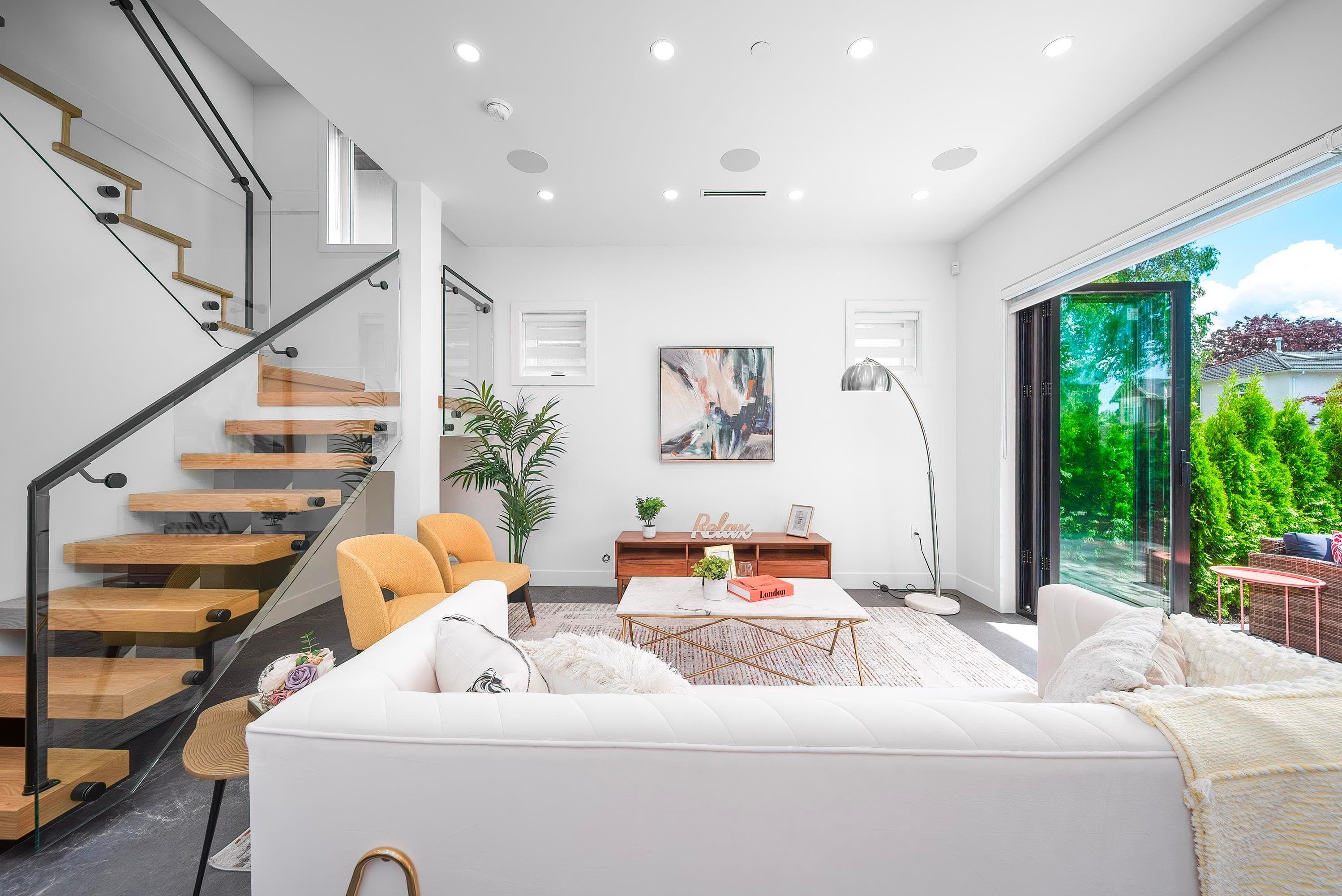1 - 2777 E 27th Avenue, Vancouver, V5R 1N4 — photo 3