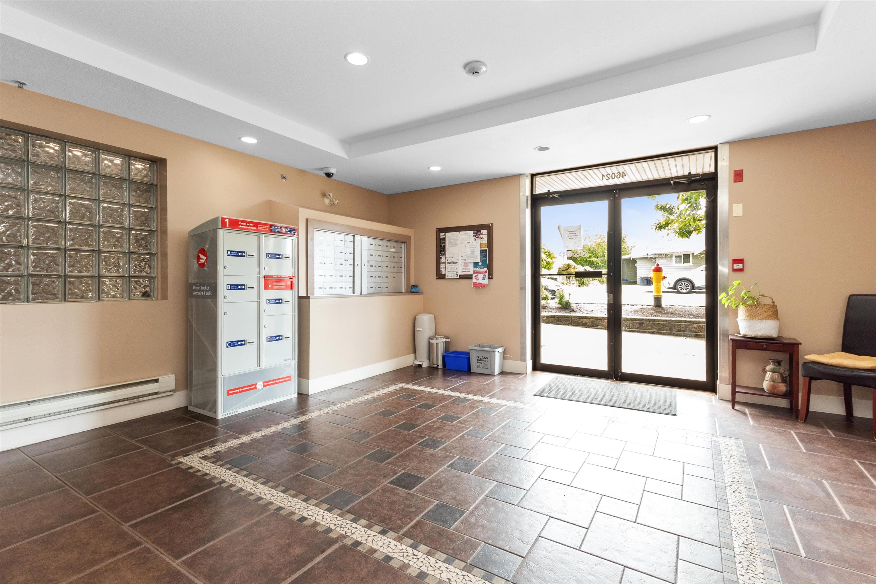 304 - 46021 Second Avenue, Chilliwack, V2P 1S6 — photo 5