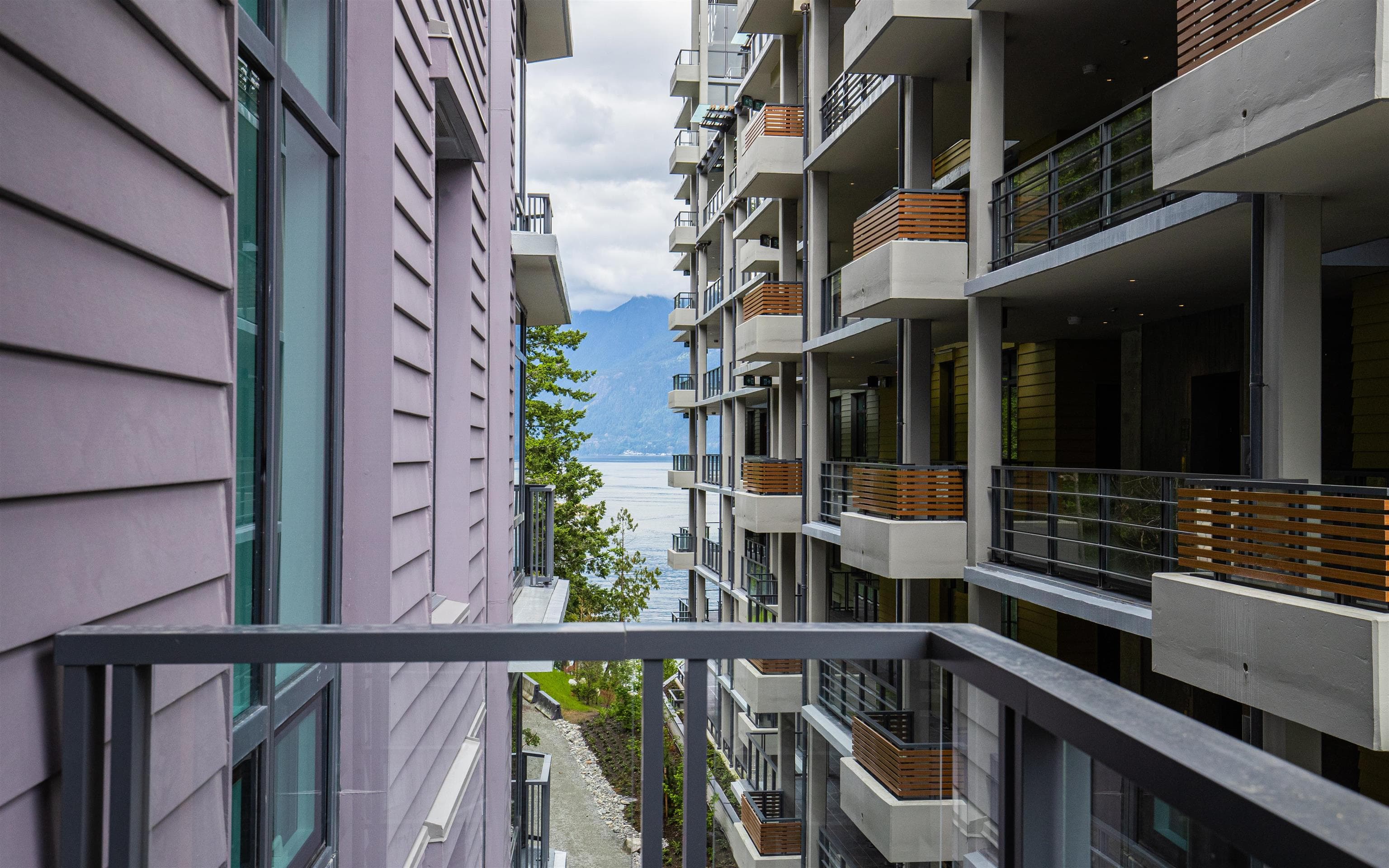 402 - 6699 Nelson Avenue, West Vancouver, V7W 2B2 — photo 5