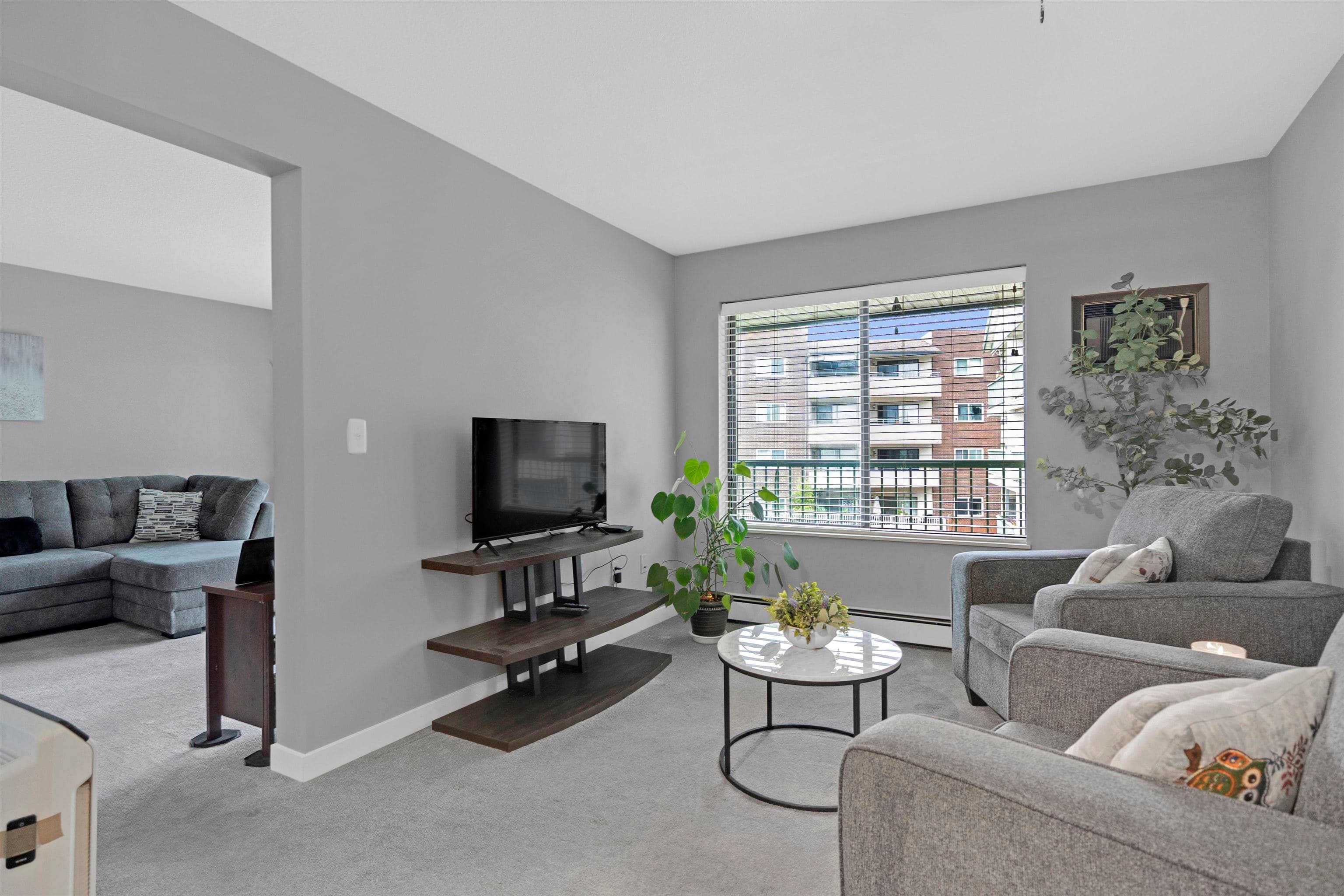 302 - 2678 Mccallum Road, Abbotsford, V2S 6X3 — photo 2