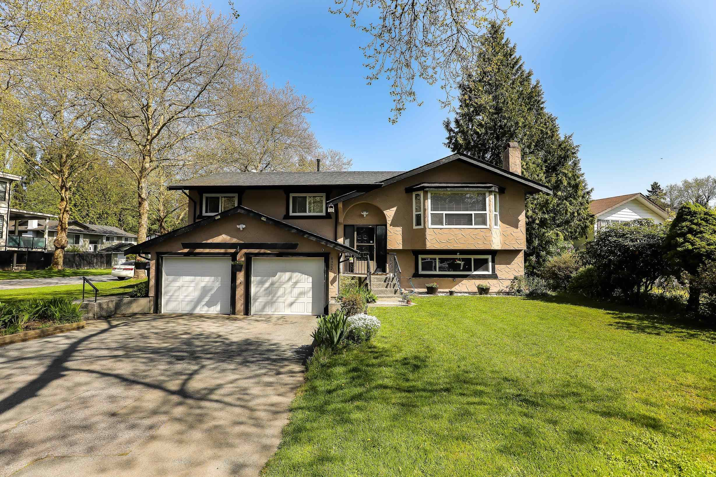 8922 Edinburgh Street, Surrey