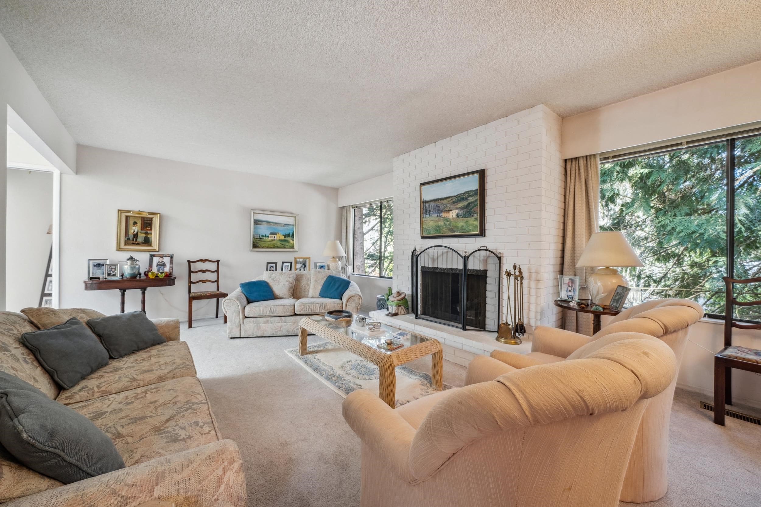 4706 Meadfeild Road, West Vancouver, V7W 2W6 — photo 4