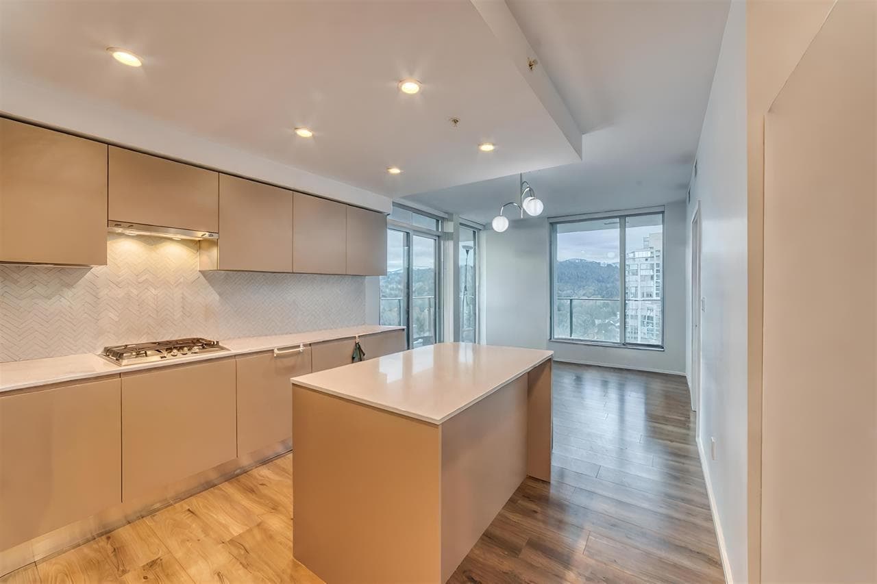 2710 - 3809 Evergreen Place, Burnaby, V3J 0M1 — photo 2