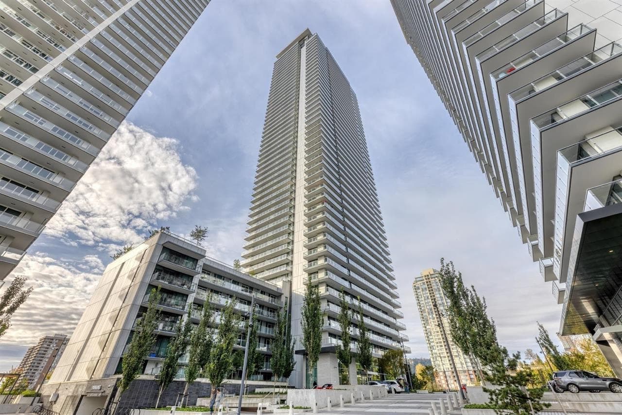 2710 - 3809 Evergreen Place, Burnaby