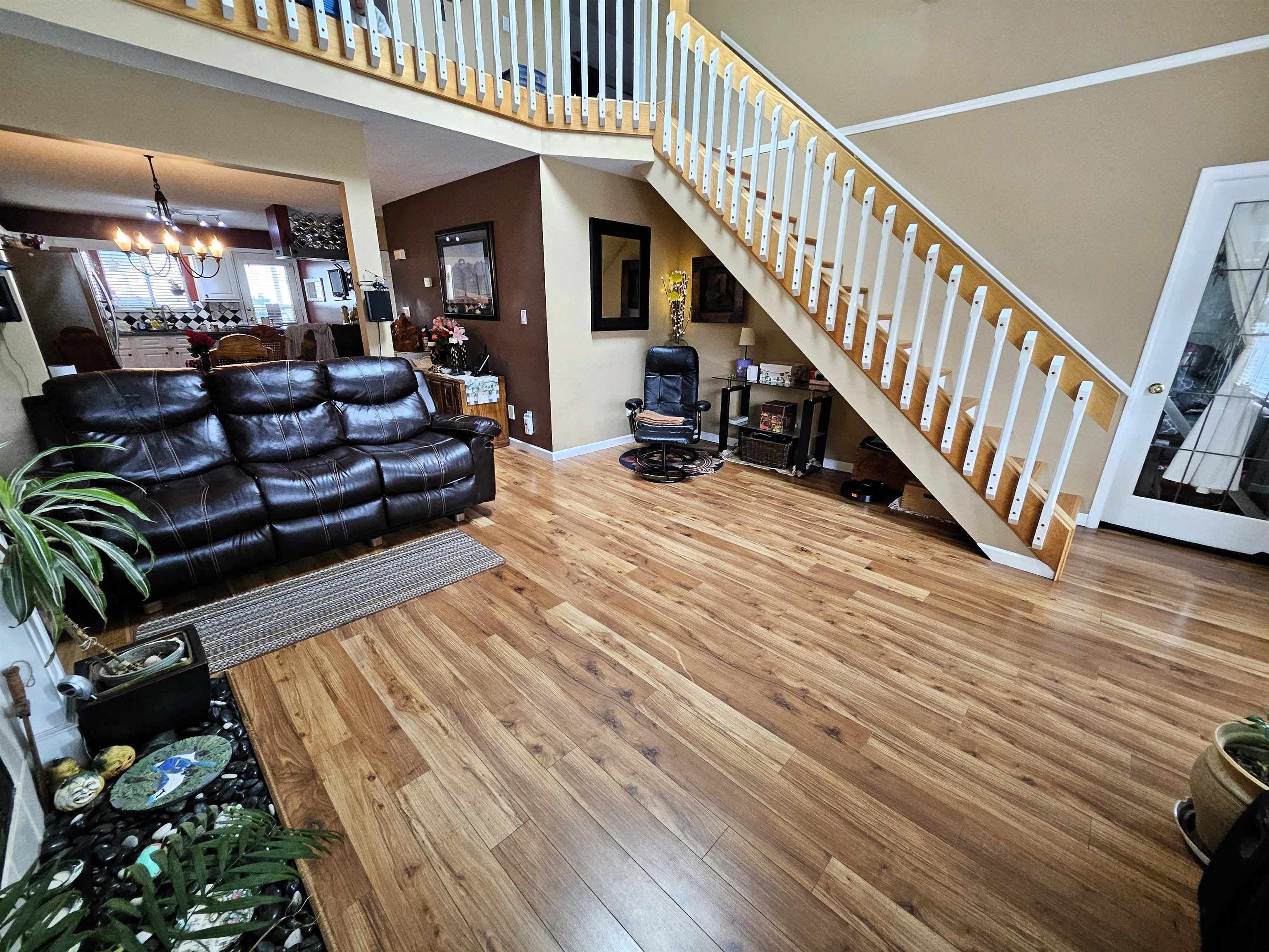 208 - 7837 120a Street, Surrey, V3W 0W9 — photo 2