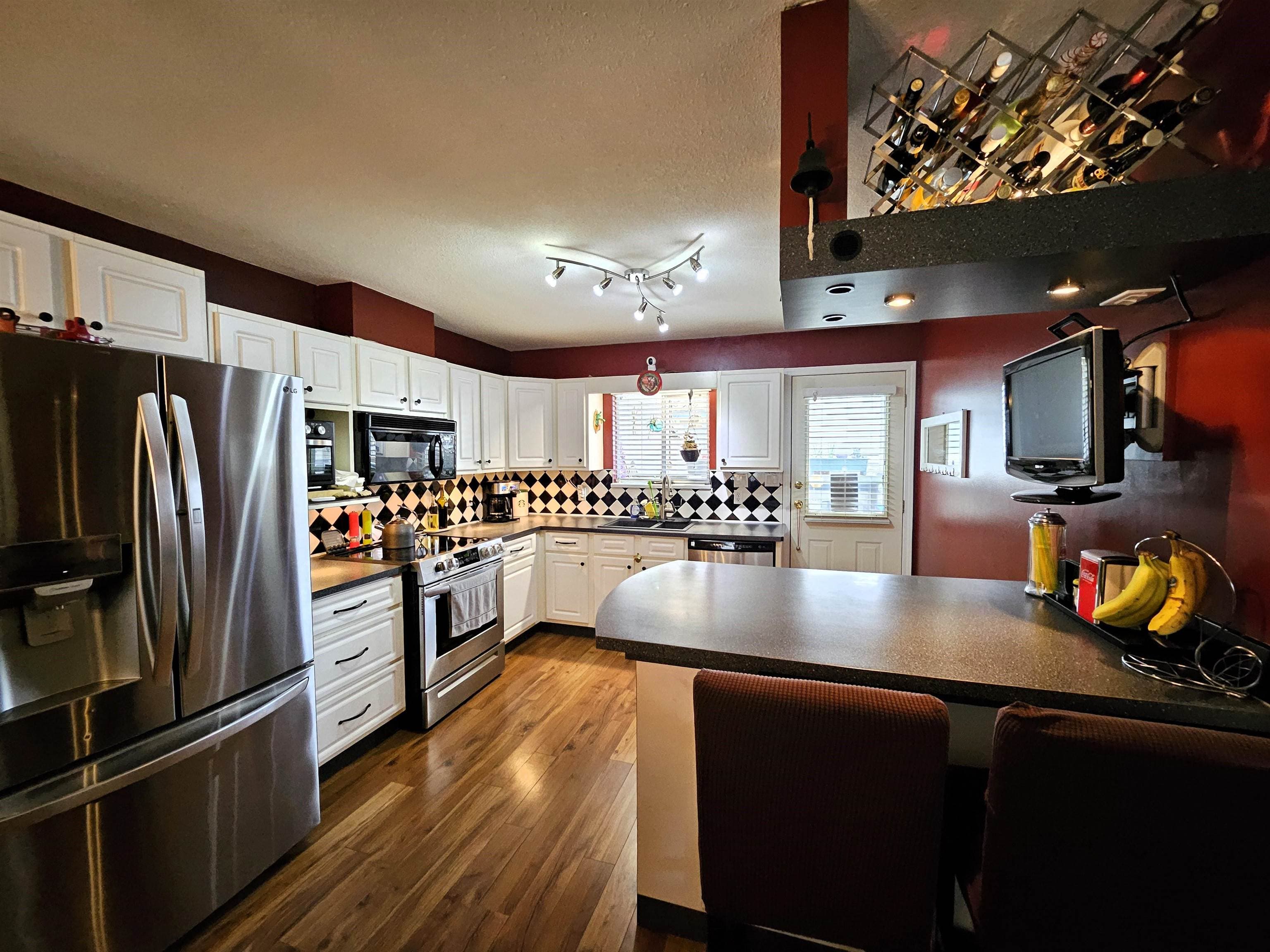 208 - 7837 120a Street, Surrey, V3W 0W9 — photo 4