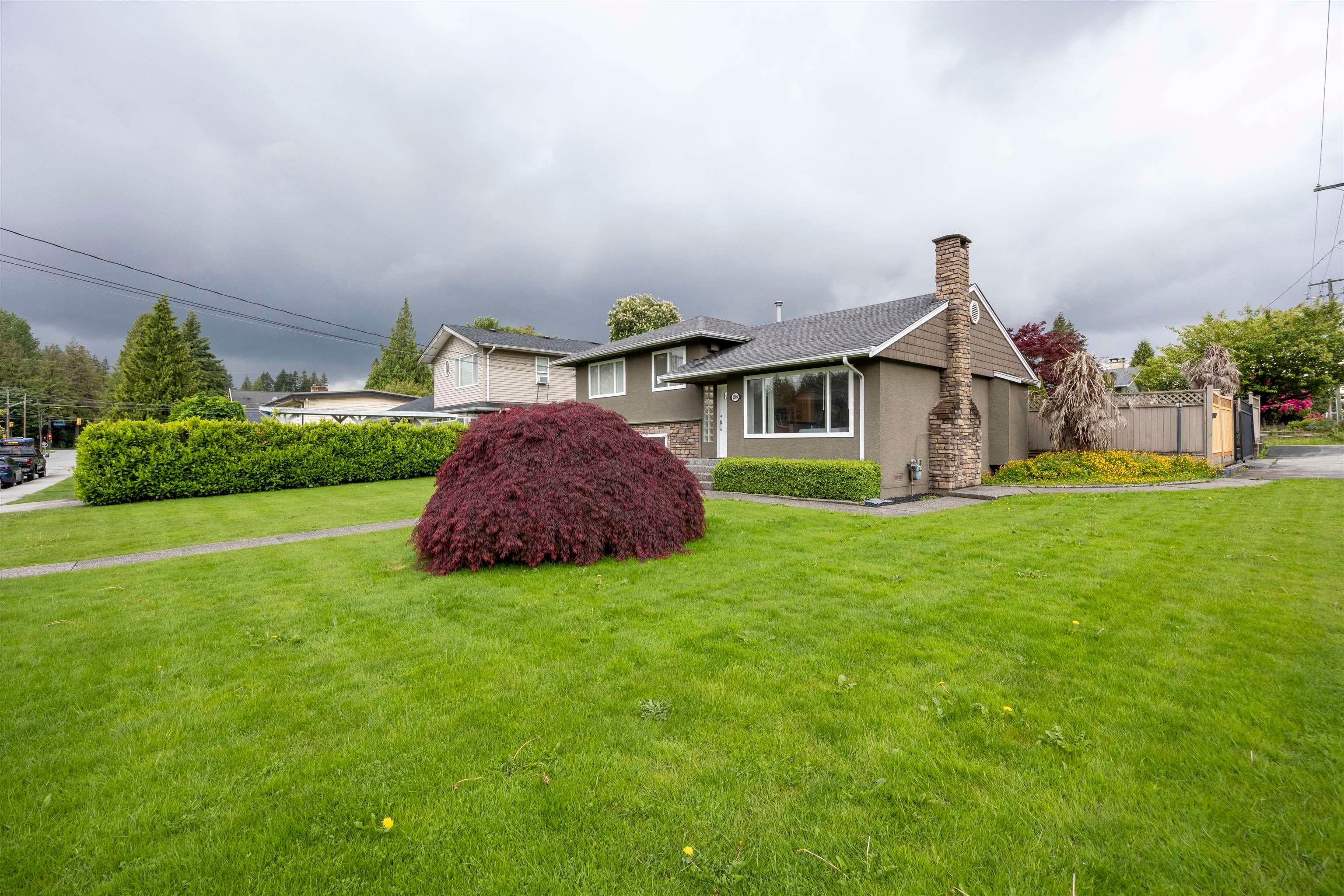 1009 Foster Avenue, Coquitlam, V3J 2M4 — photo 2