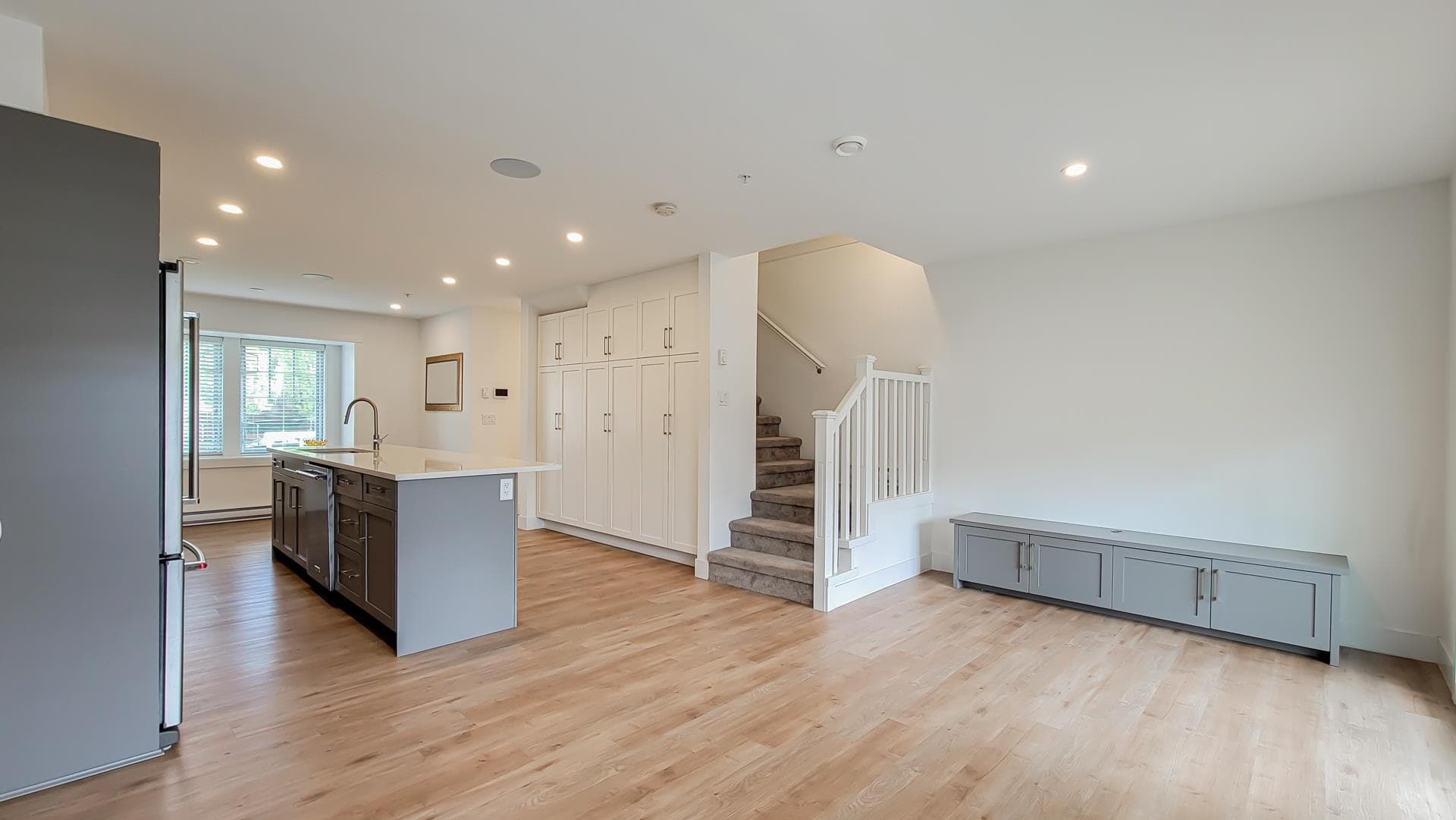 2 - 2338 Kelly Avenue, Port Coquitlam, V3C 1Y2 — photo 3