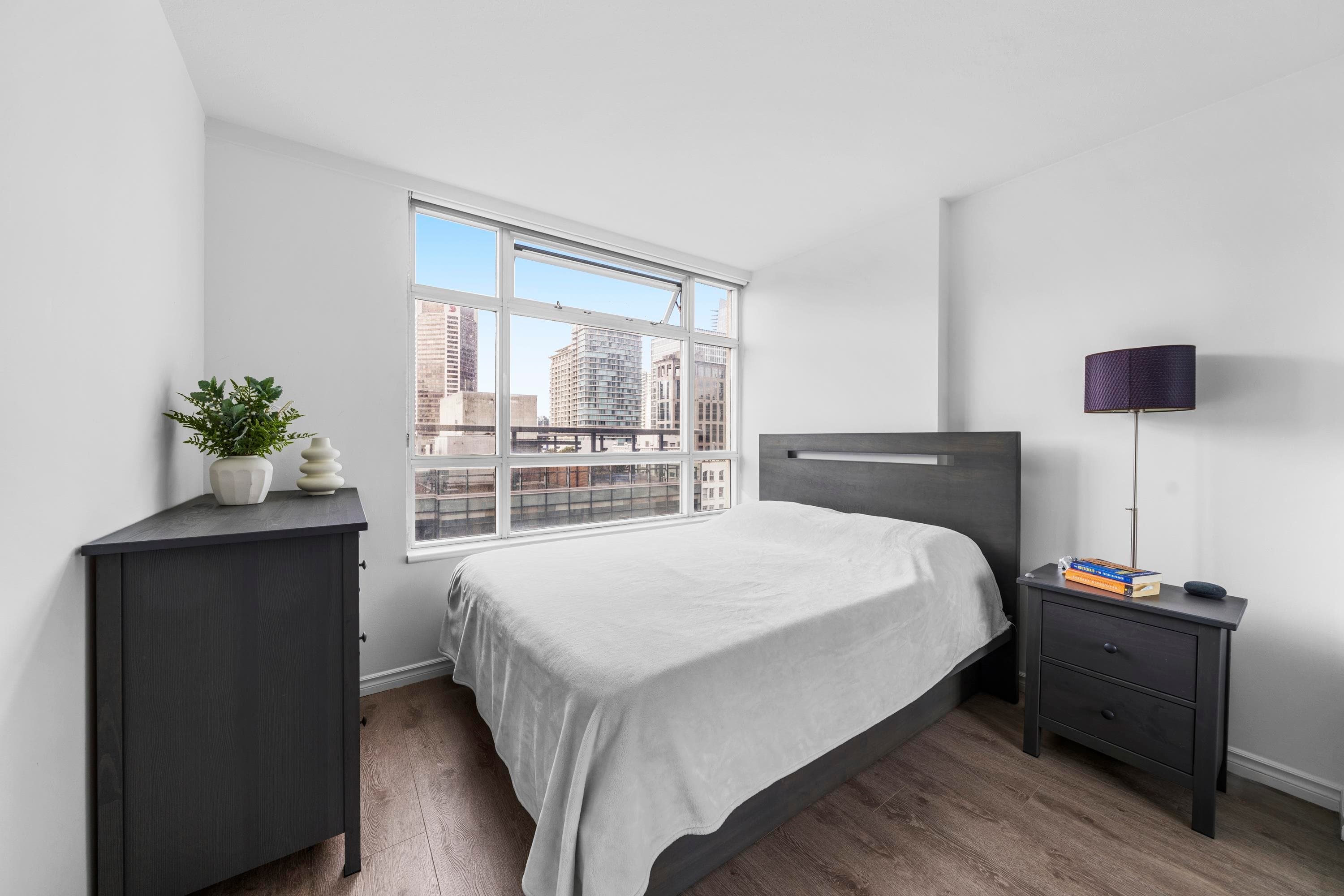 1709 - 438 Seymour Street, Vancouver, V6B 6H4 — photo 5