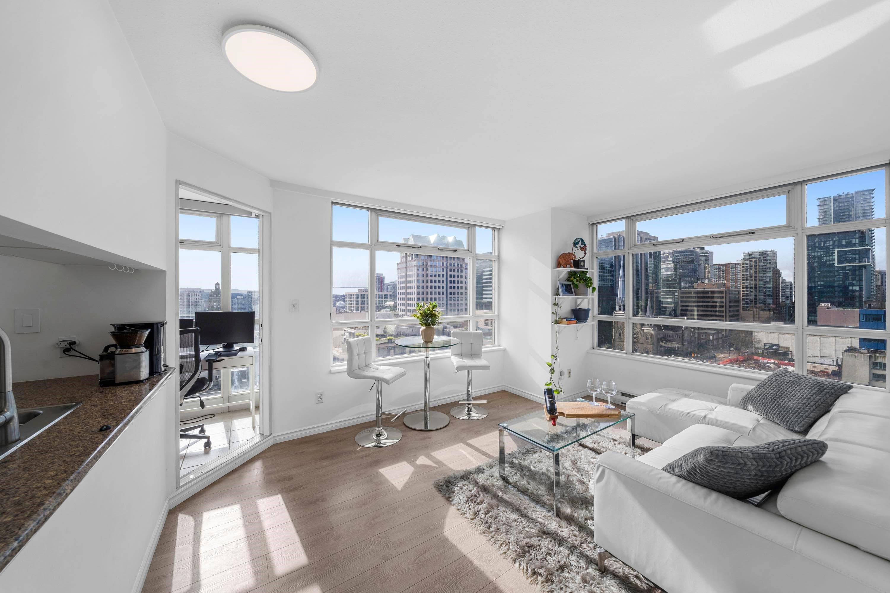 1709 - 438 Seymour Street, Vancouver, V6B 6H4 — photo 4