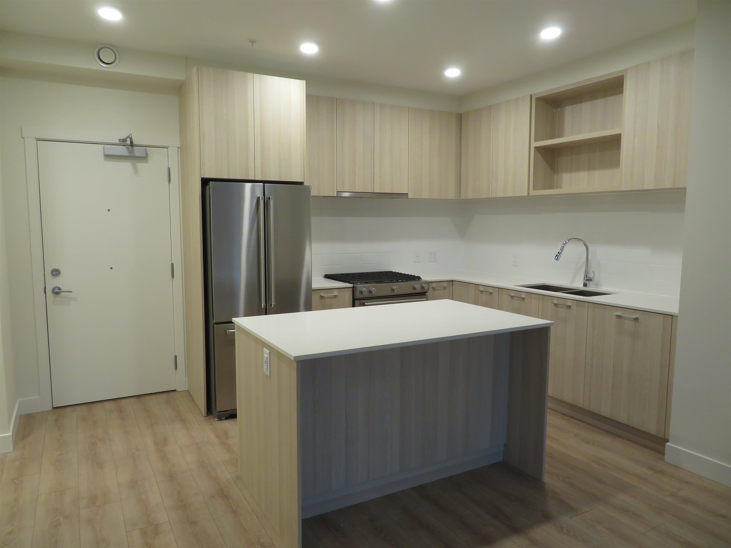 211 - 721 Anskar Court, Coquitlam, V3J 1V8 — photo 2