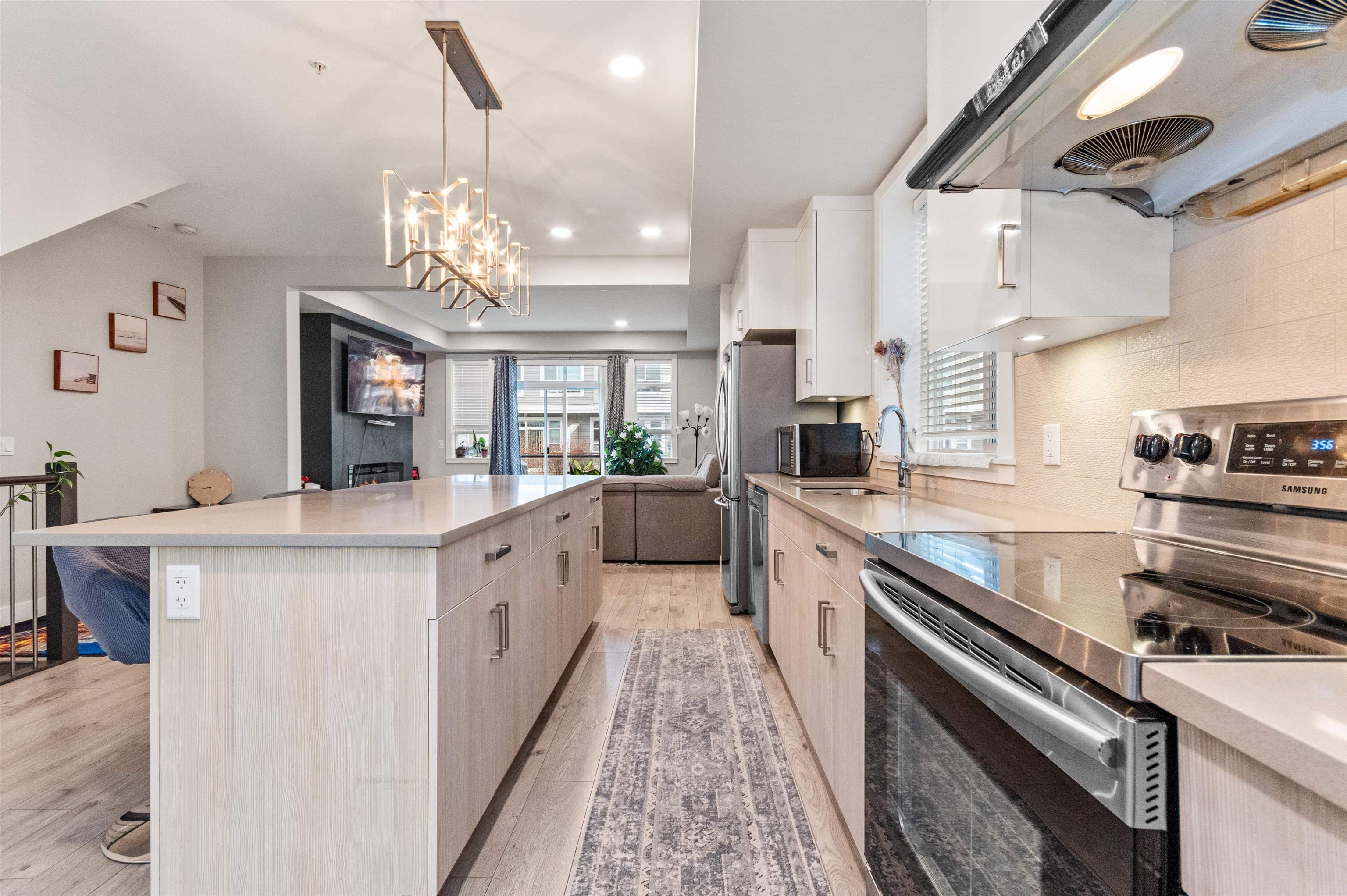 98 - 8413 Midtown Way, Chilliwack