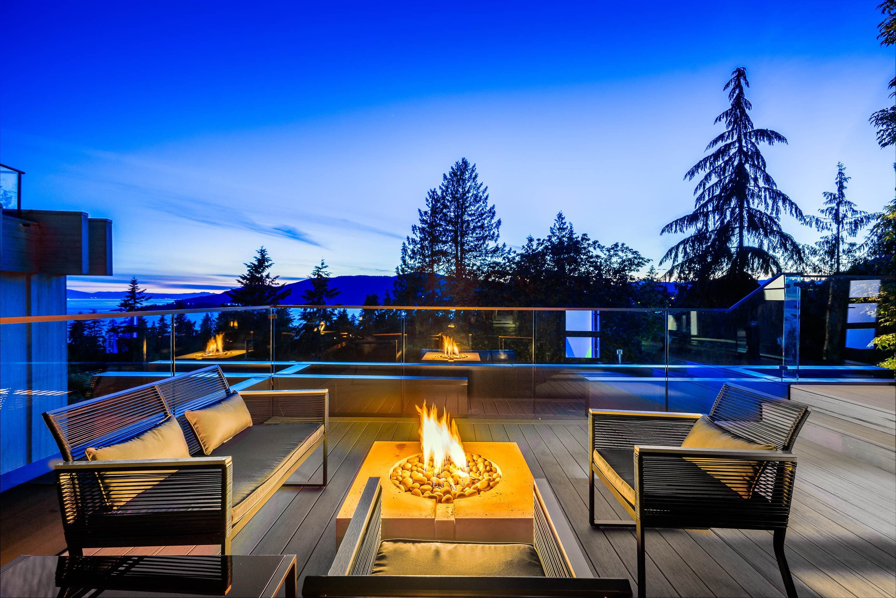 5325 Montiverdi Place, West Vancouver, V7W 2W8 — photo 3