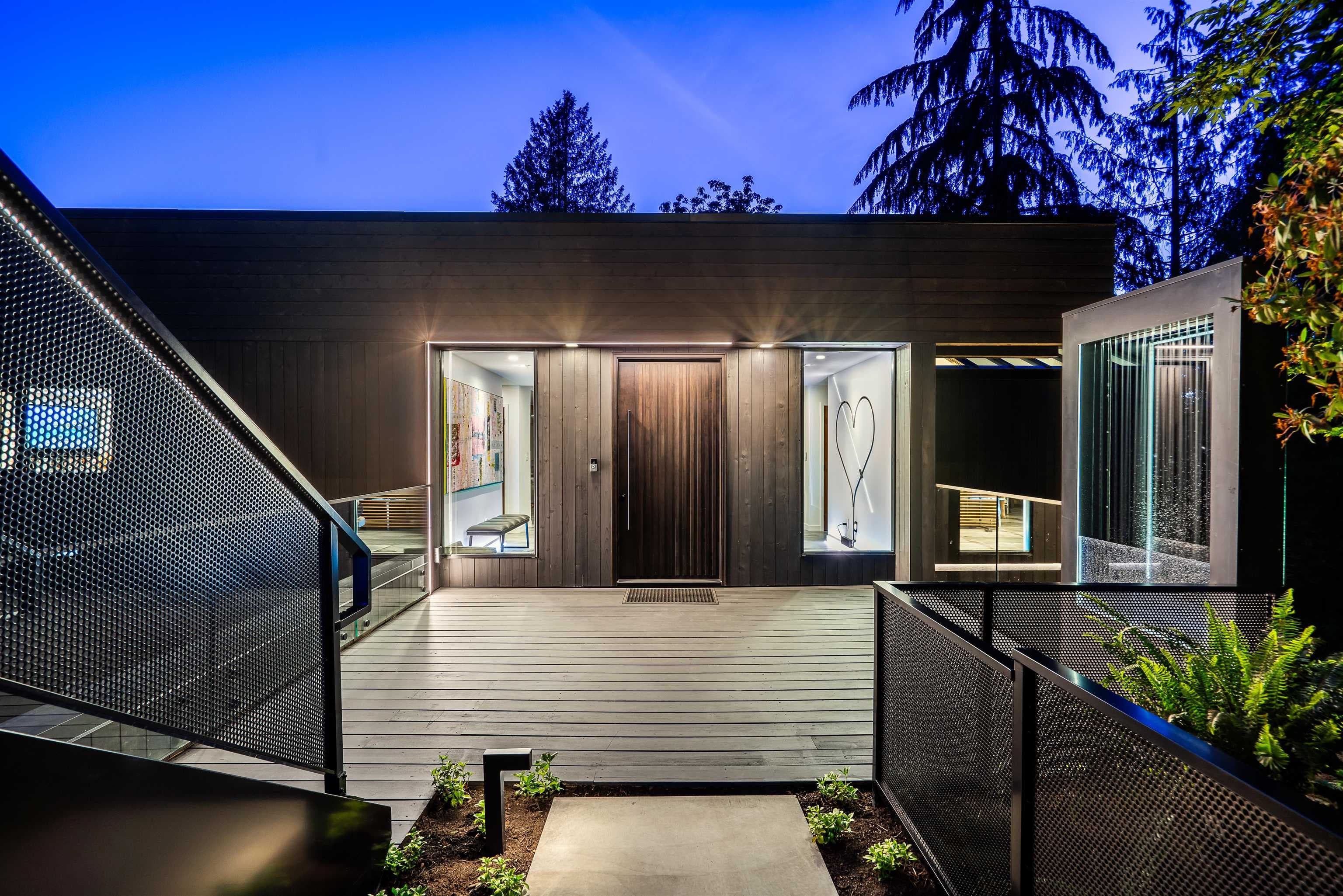 5325 Montiverdi Place, West Vancouver, V7W 2W8 — photo 4