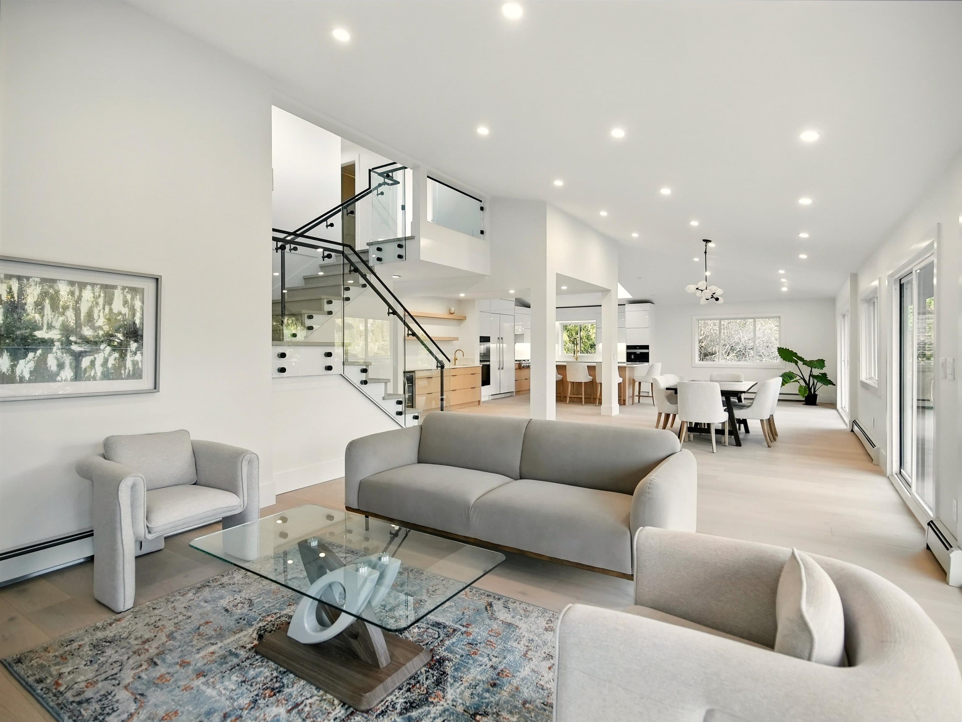 6230 Summit Avenue, West Vancouver, V7W 1Y2 — photo 5
