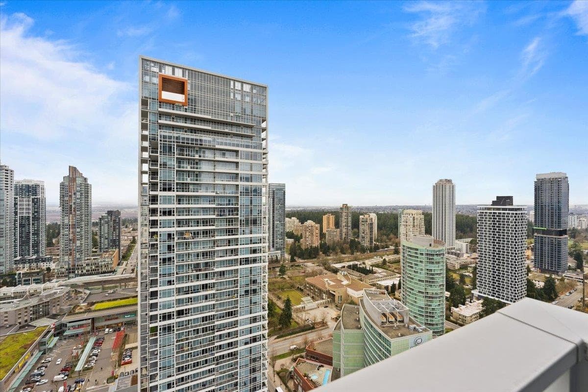 3302 - 6000 Mckay Avenue, Burnaby, V5H 0K2 — photo 2