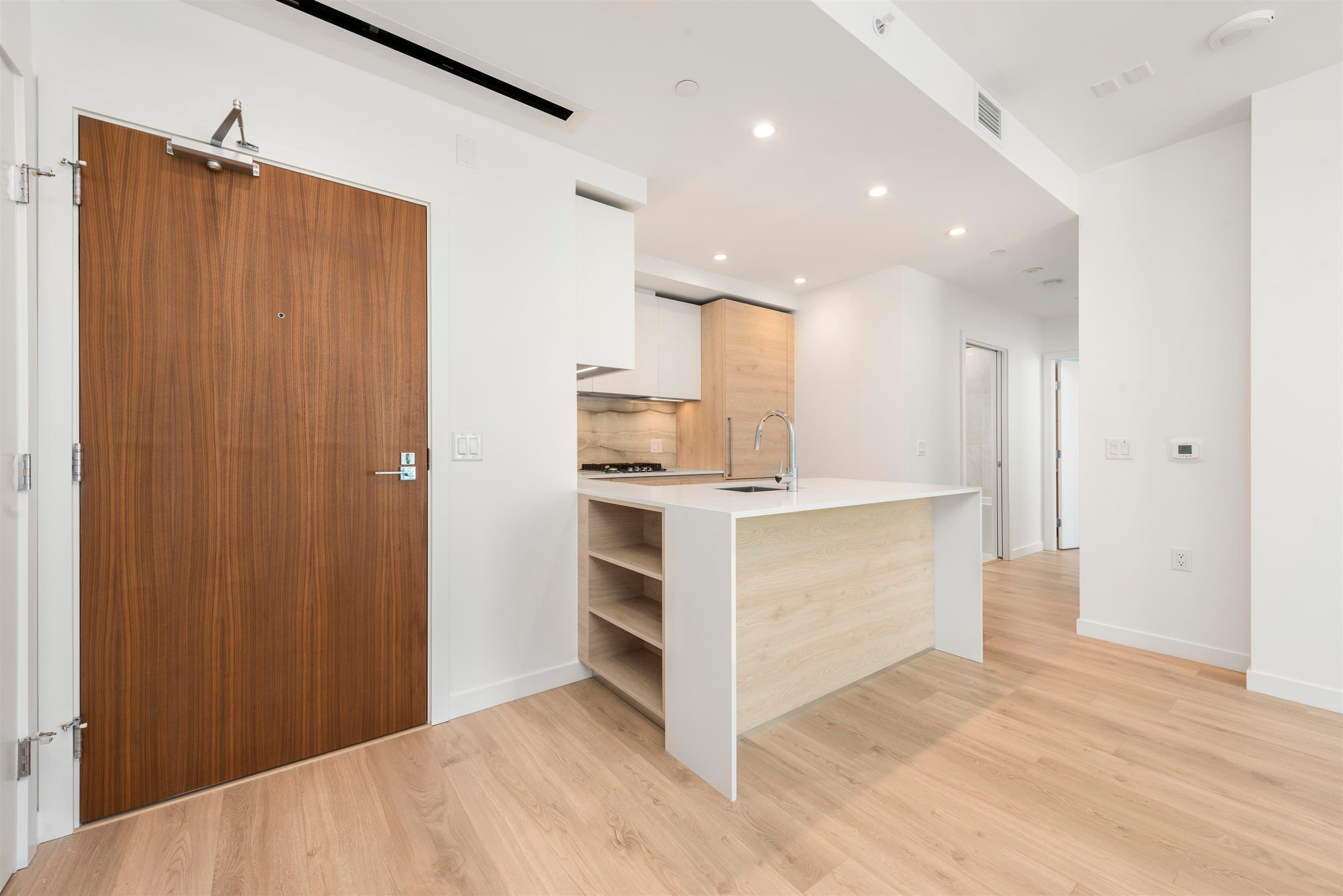 1806 - 660 Quayside Drive, New Westminster, V3M 0P1 — photo 3
