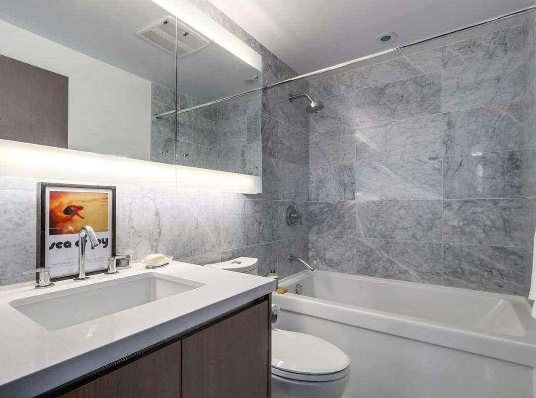 1083 - 87 Nelson Street, Vancouver, V6Z 0E8 — photo 2