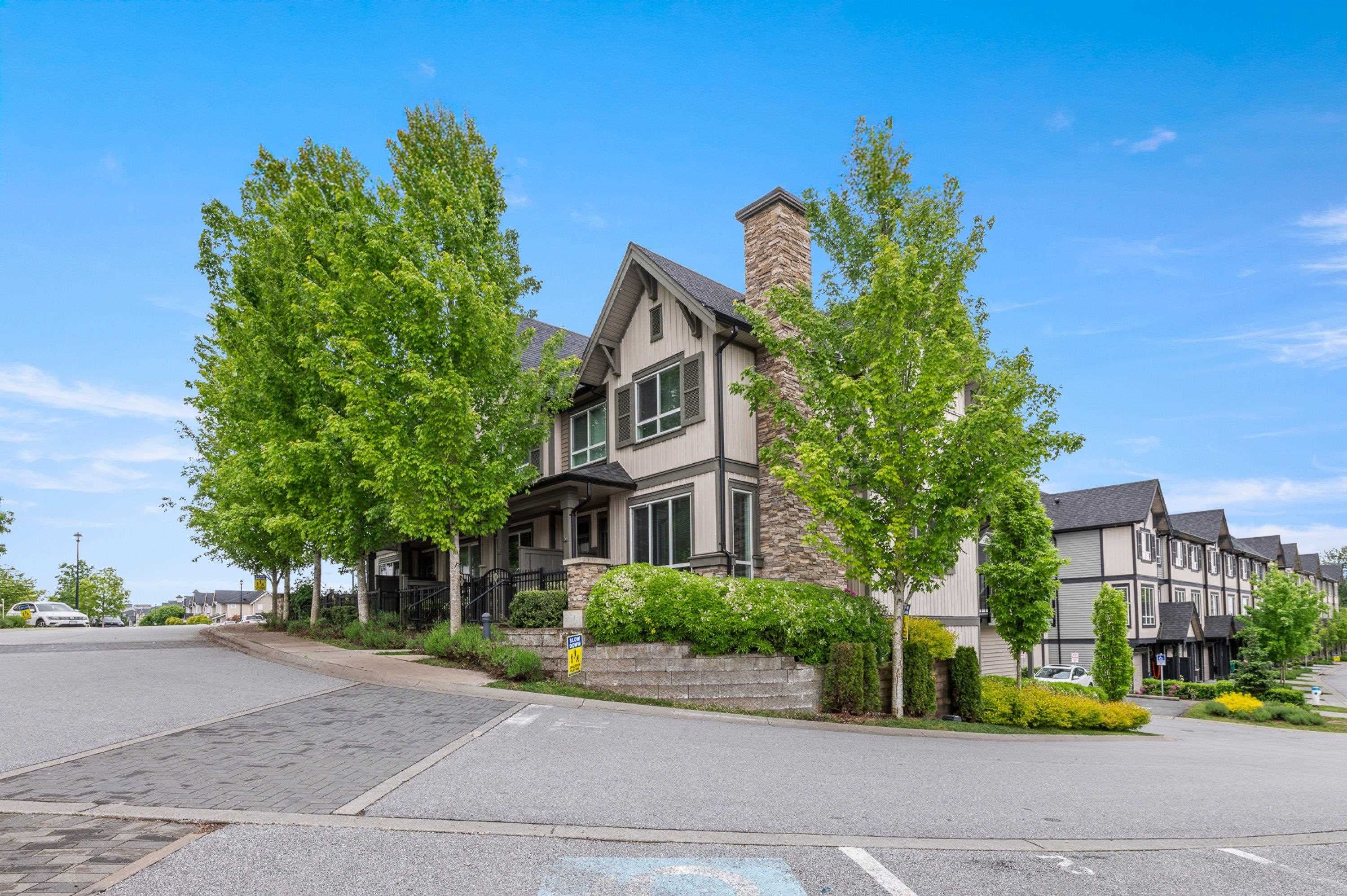 9 - 30930 Westridge Place, Abbotsford, V2T 0H6 — photo 1