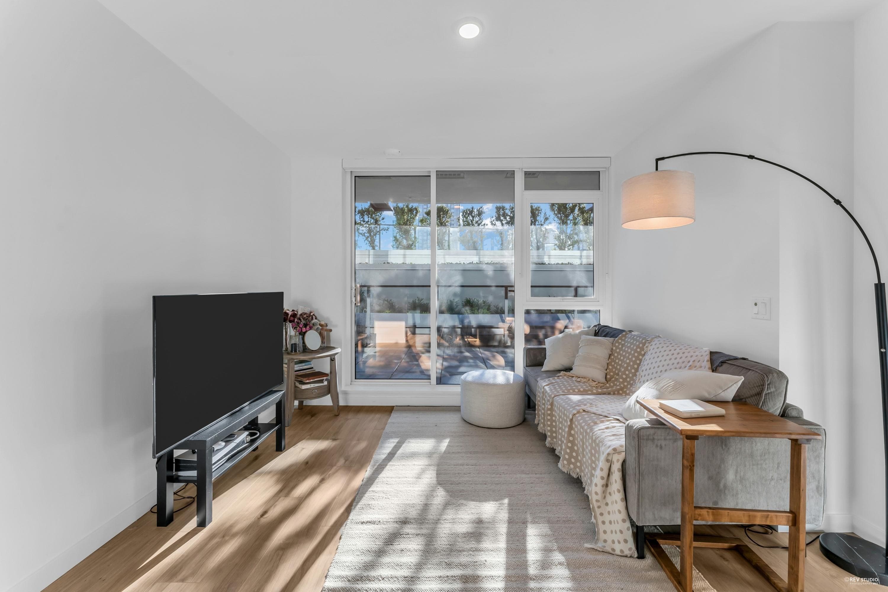 509 - 10448 University Drive, Surrey, V3T 0S7 — photo 3