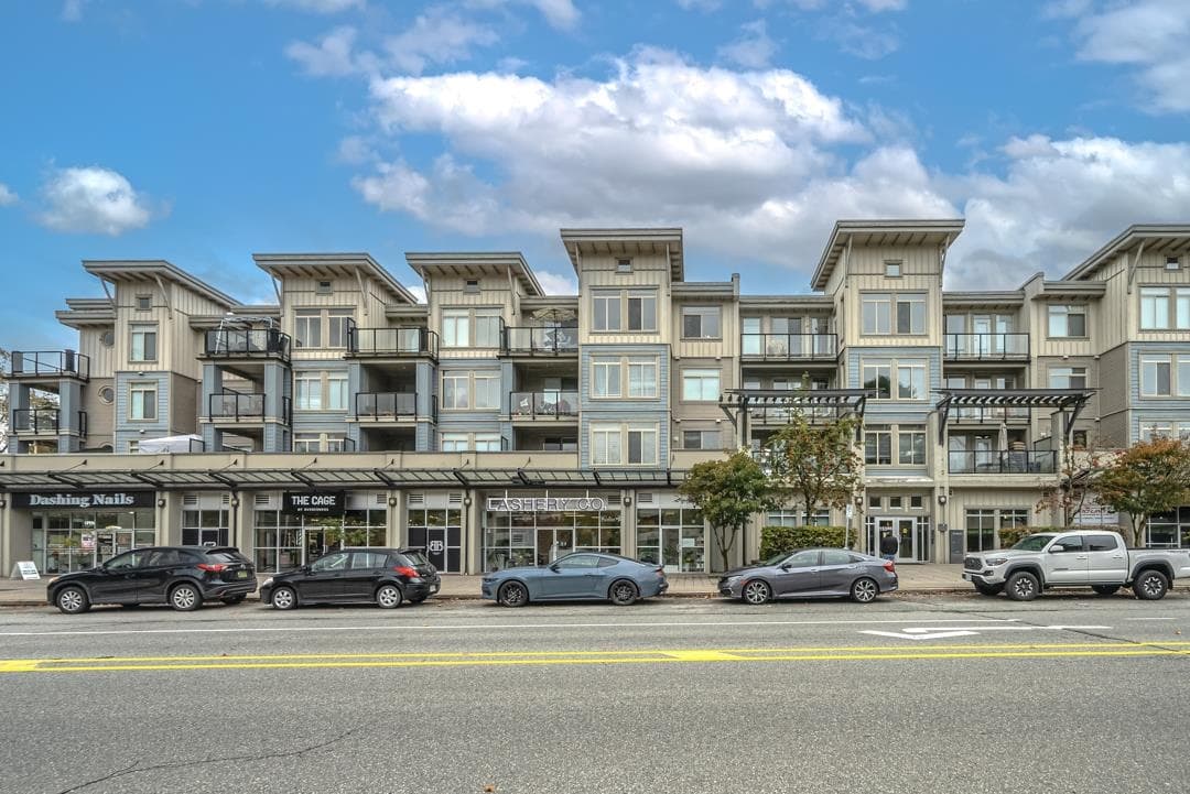 209 - 15380 102a Avenue, Surrey, V3R 0B3 — photo 1