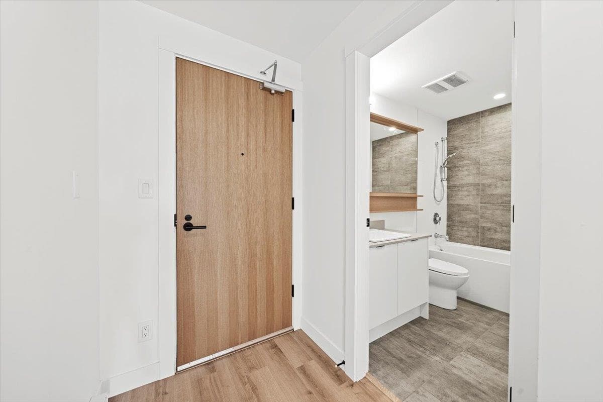 424 - 2493 Montrose Avenue, Abbotsford, V2S 3T2 — photo 3