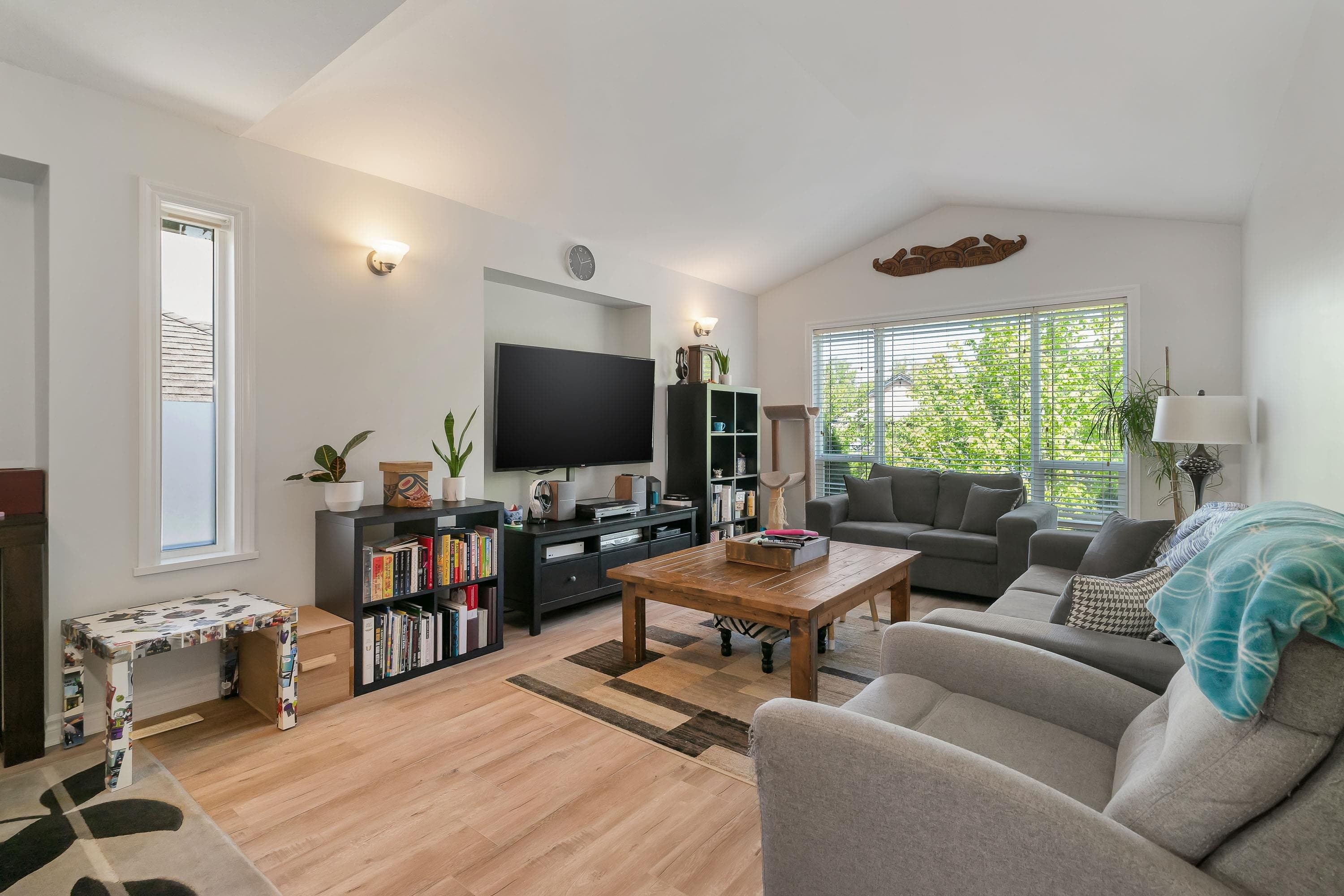 23788 Kanaka Way, Maple Ridge, V2W 1E5 — photo 4
