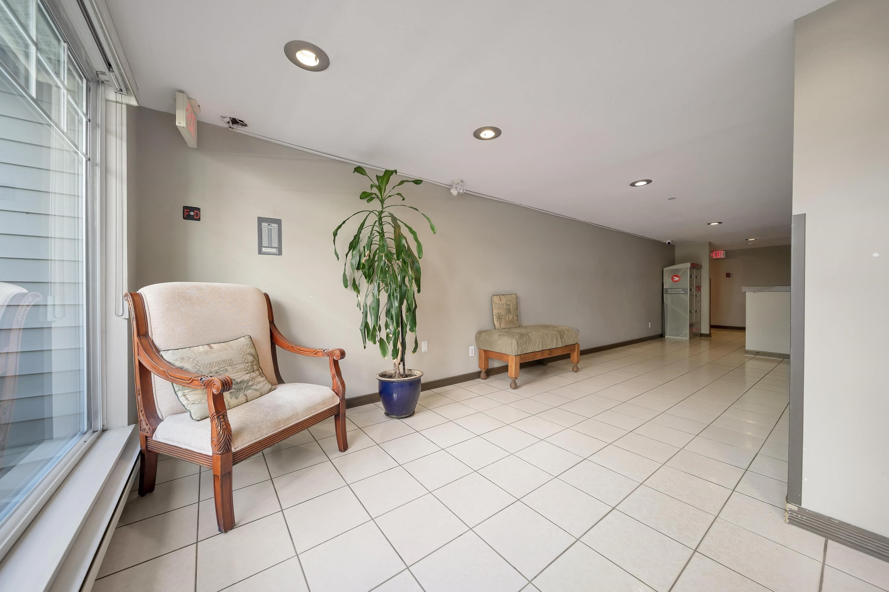 204 - 11671 Fraser Street, Maple Ridge, V2X 6C4 — photo 5