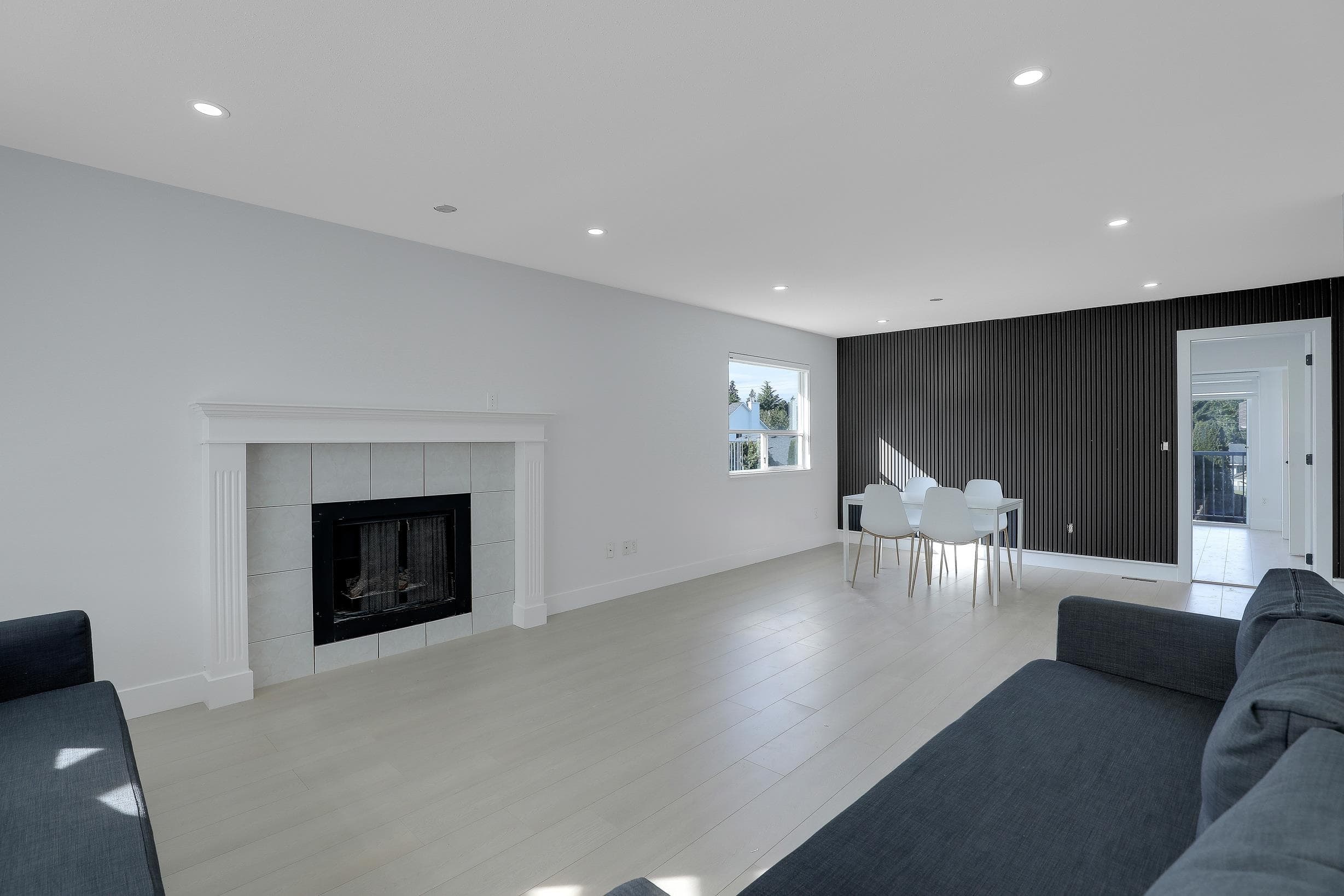 1876 King George Boulevard, Surrey, V4A 5A1 — photo 5