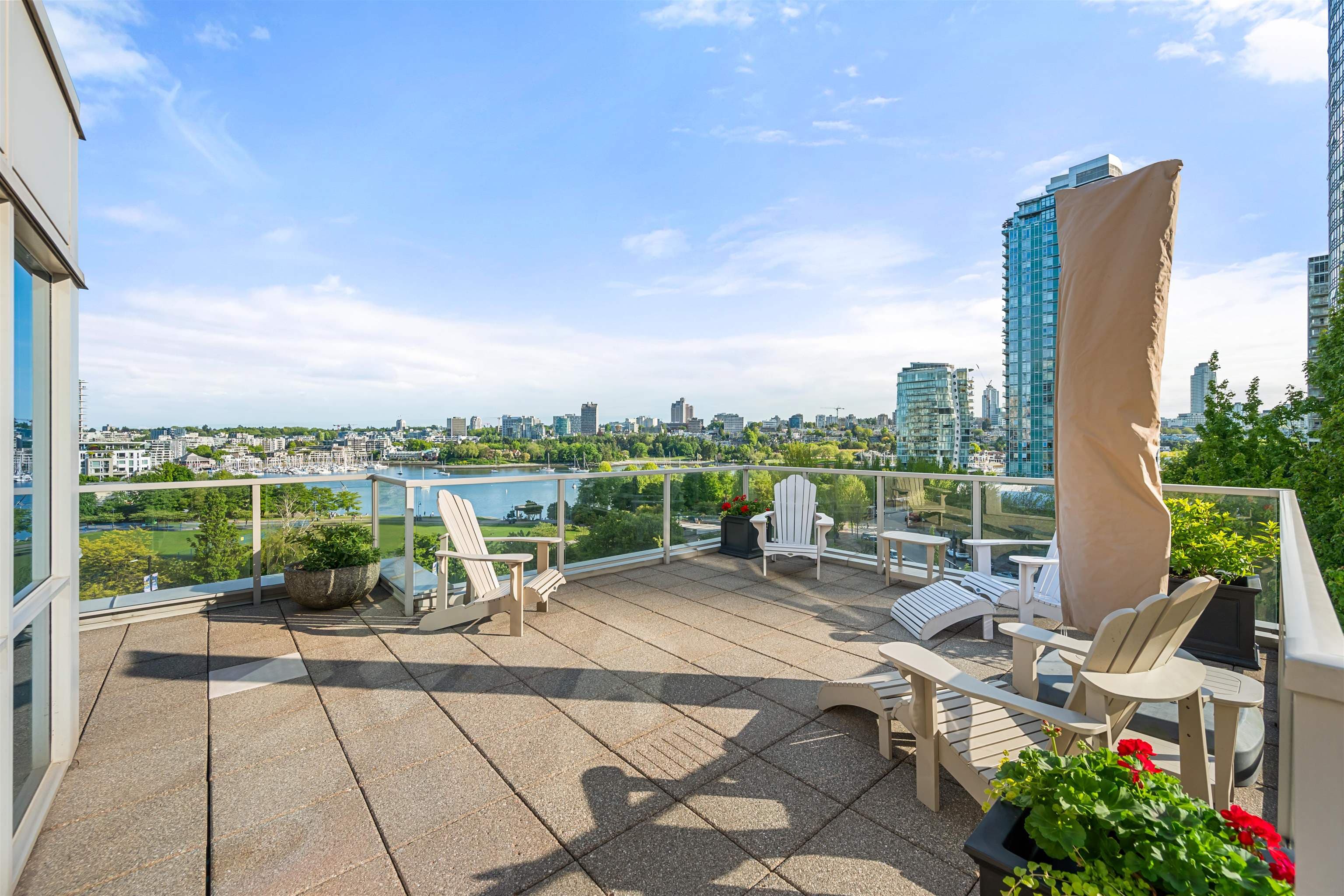 801 - 1388 Homer Street, Vancouver, V6B 6A7 — photo 1