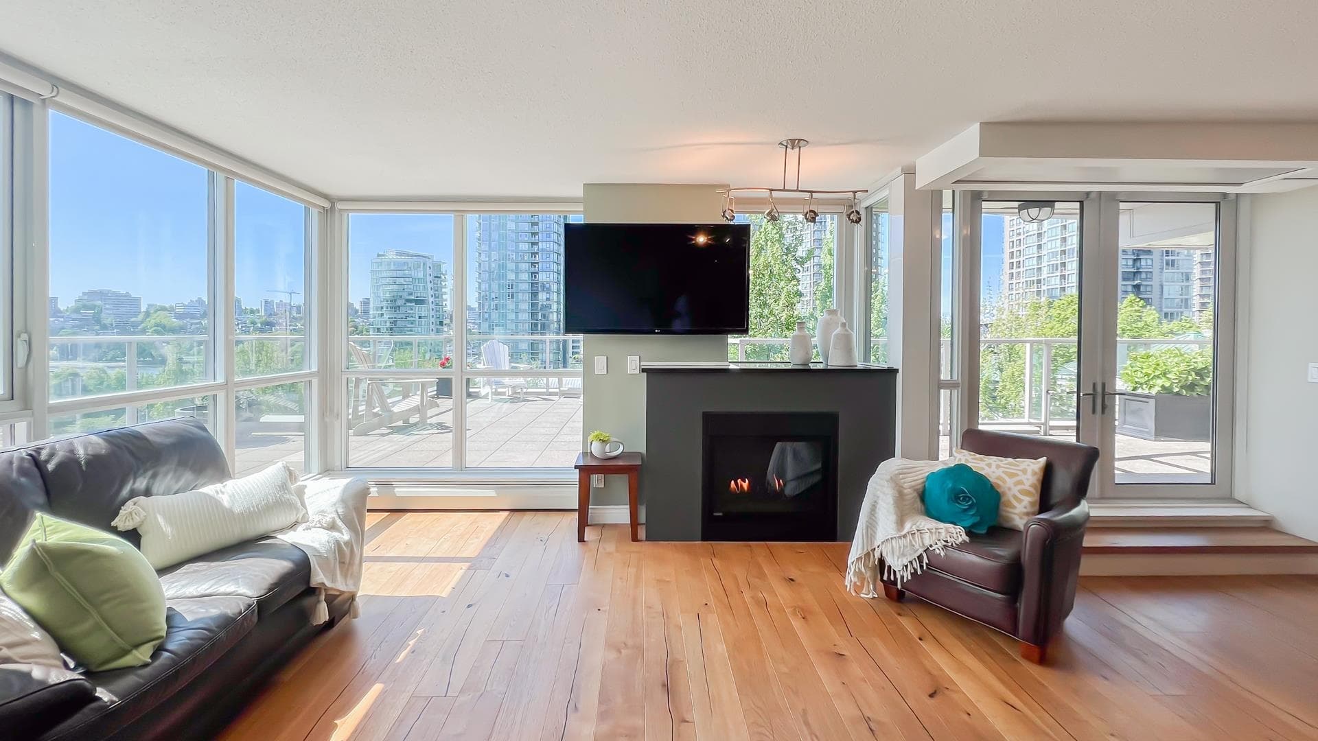 801 - 1388 Homer Street, Vancouver, V6B 6A7 — photo 5