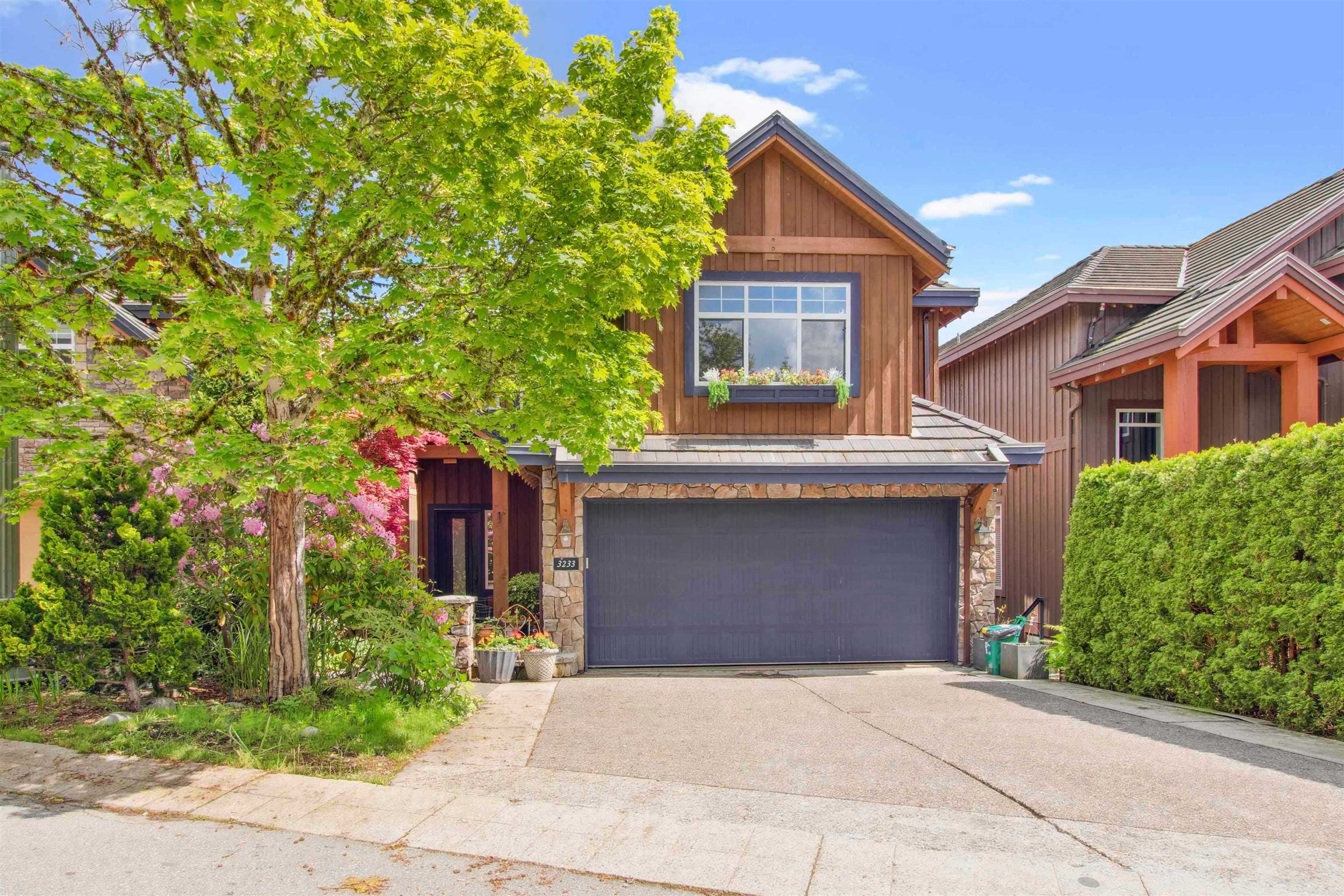 3233 Chartwell Lane, Coquitlam, V3E 3N1 — photo 1