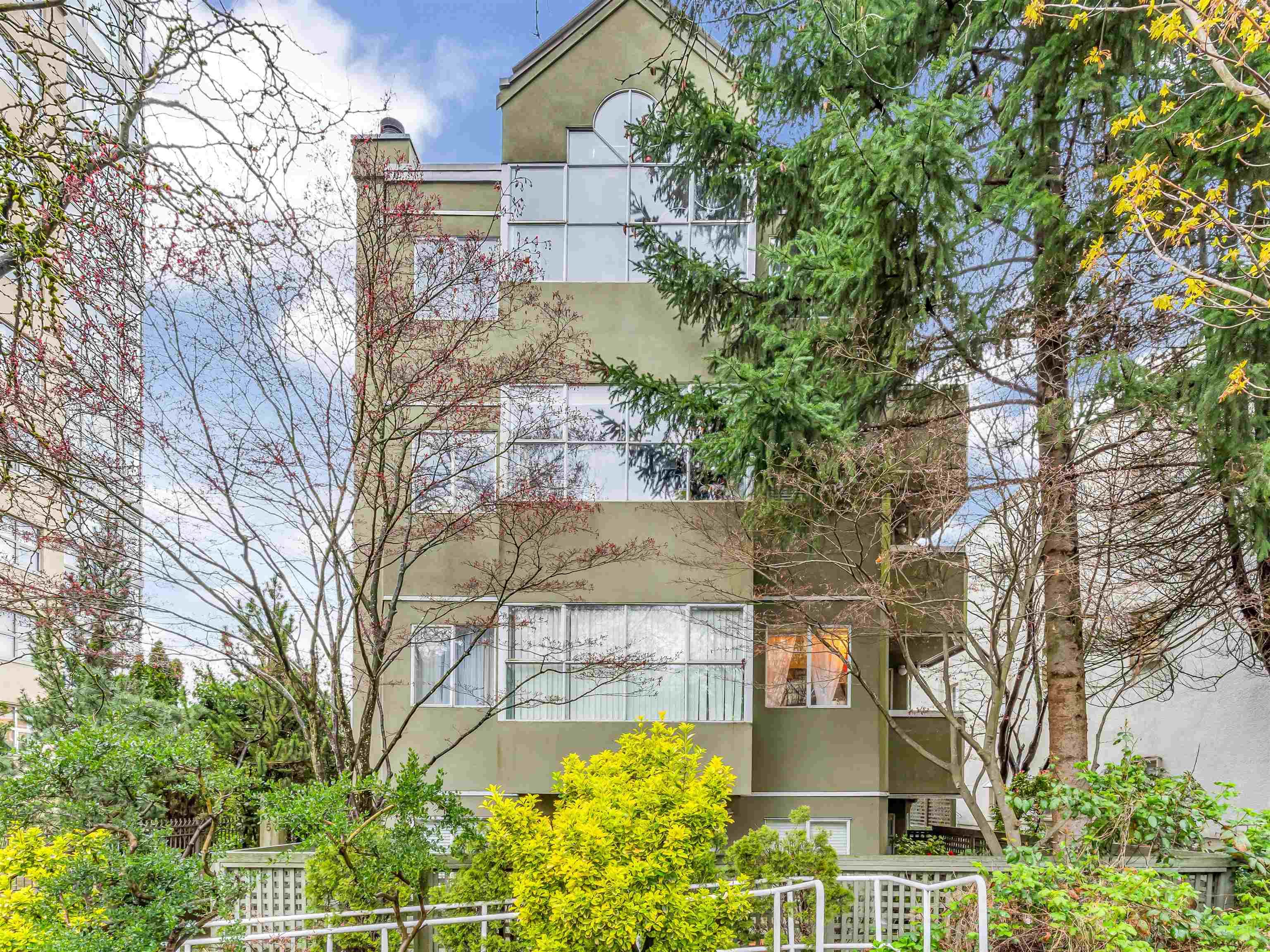 402 - 1575 W 12th Avenue, Vancouver, V6J 2E2 — photo 2