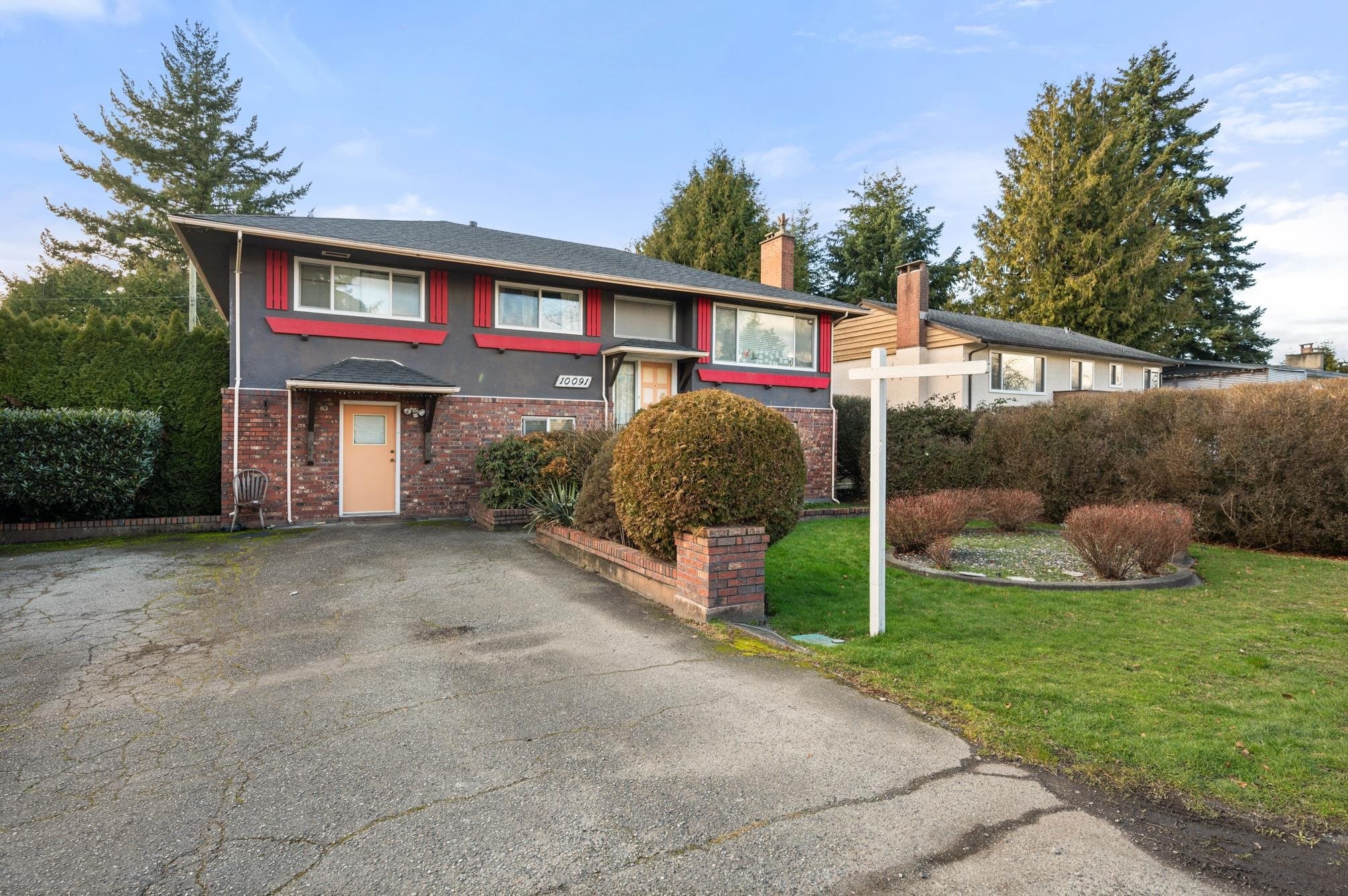 10091 Ainsworth Crescent, Richmond