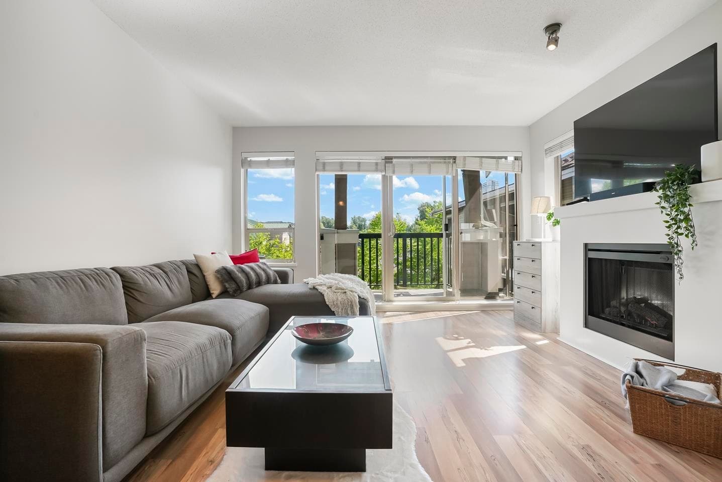 411 - 8915 202 Street, Langley, V1M 0B5 — photo 2
