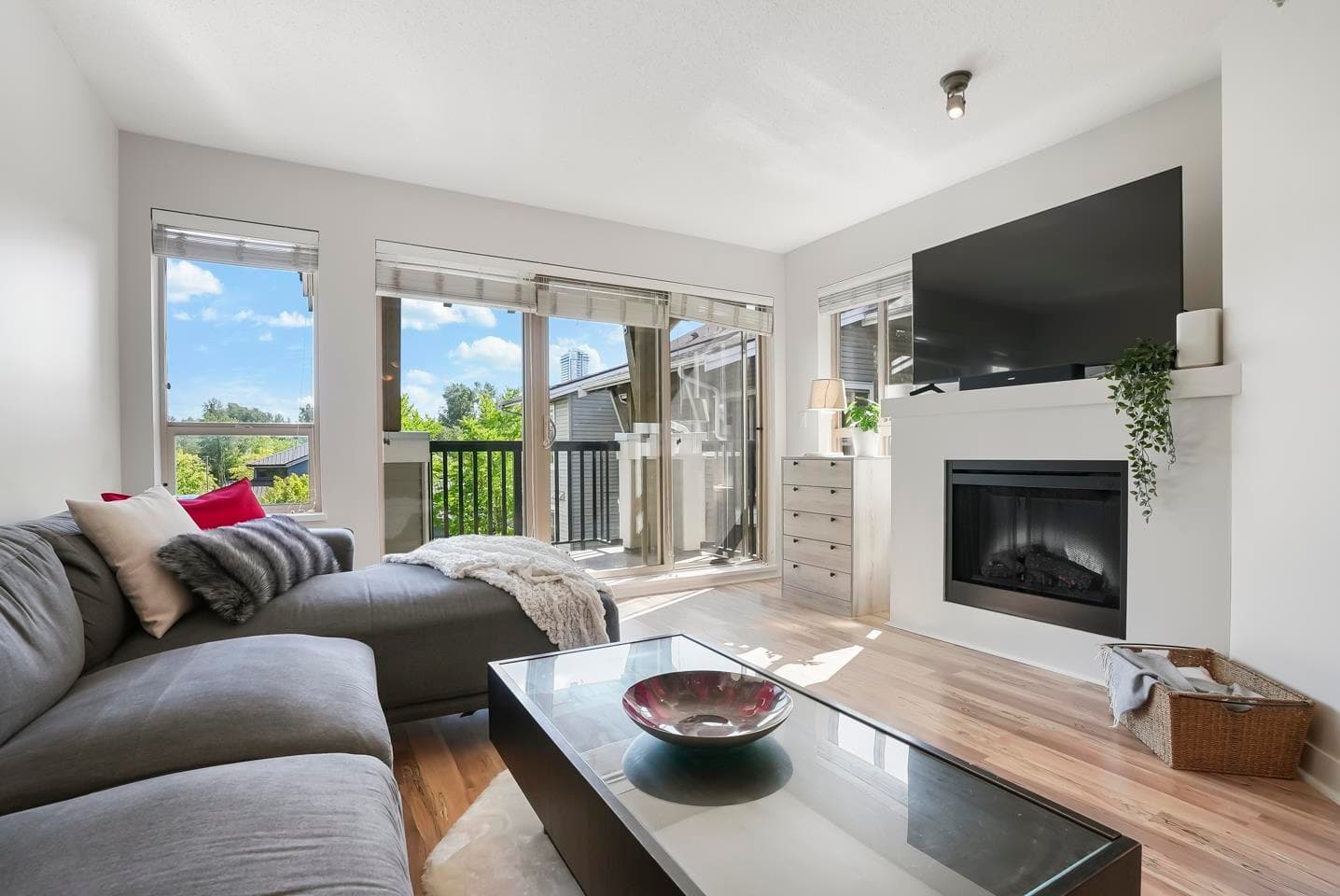 411 - 8915 202 Street, Langley, V1M 0B5 — photo 1
