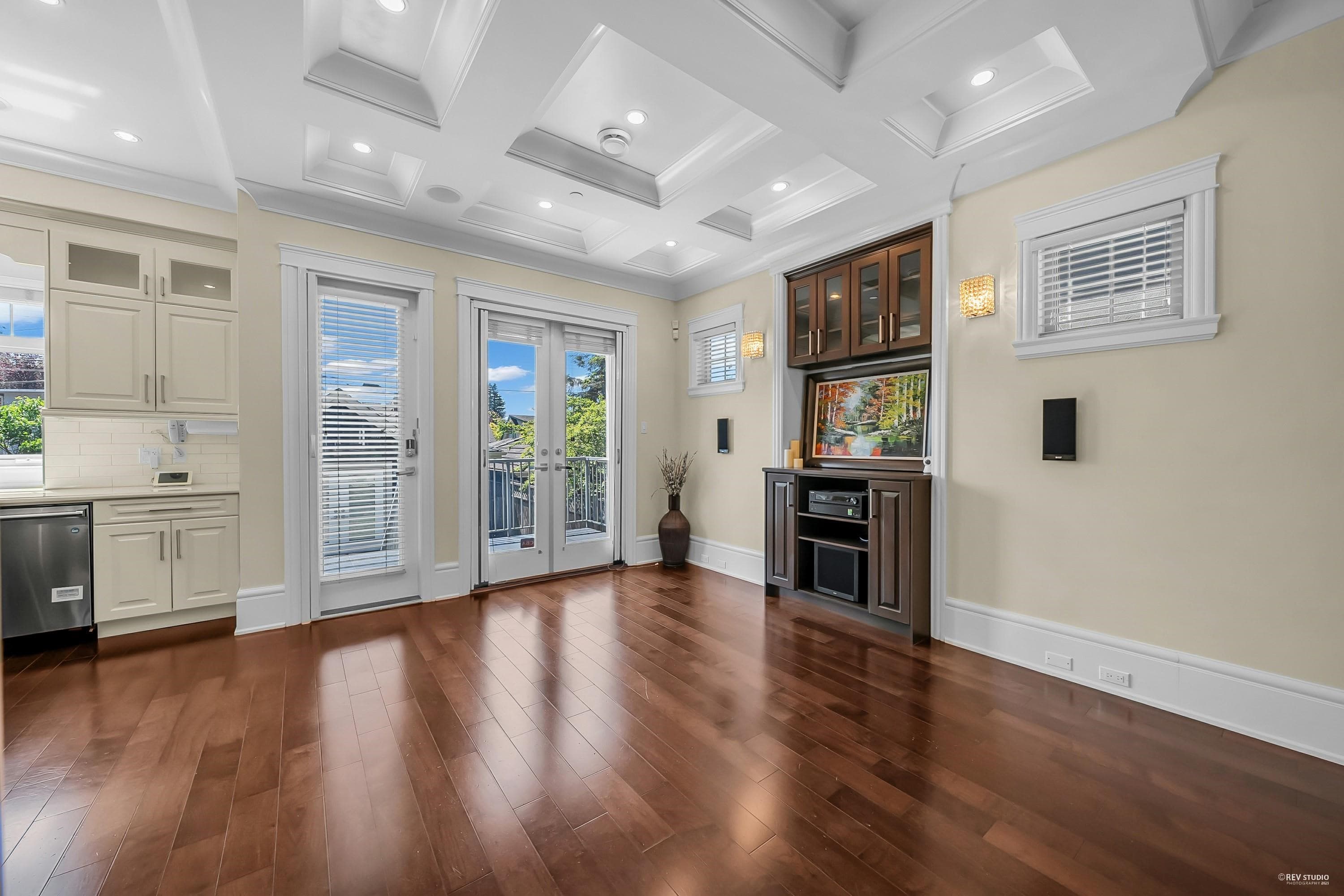 1942 W 42nd Avenue, Vancouver, V6M 2B1 — photo 2