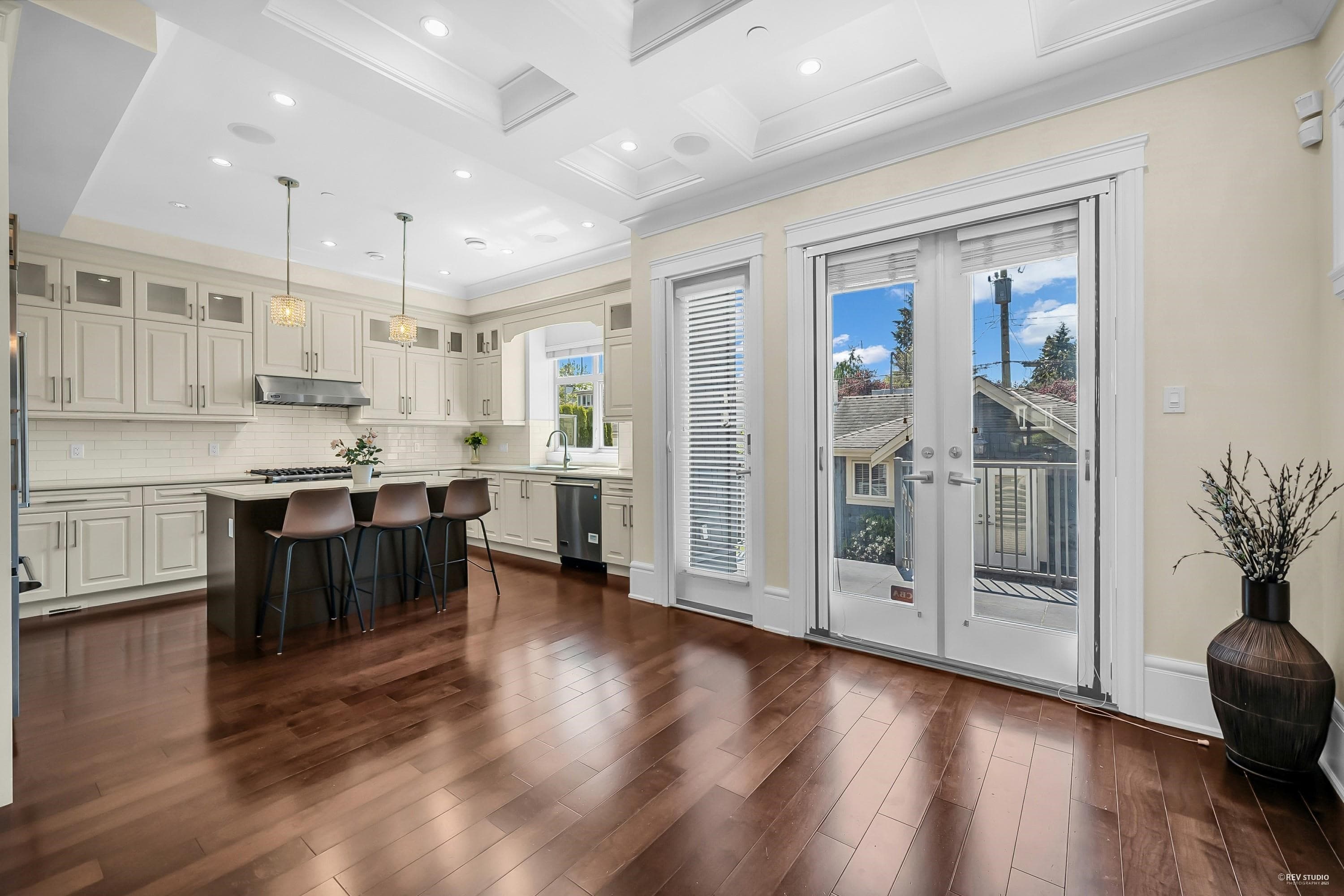 1942 W 42nd Avenue, Vancouver, V6M 2B1 — photo 3
