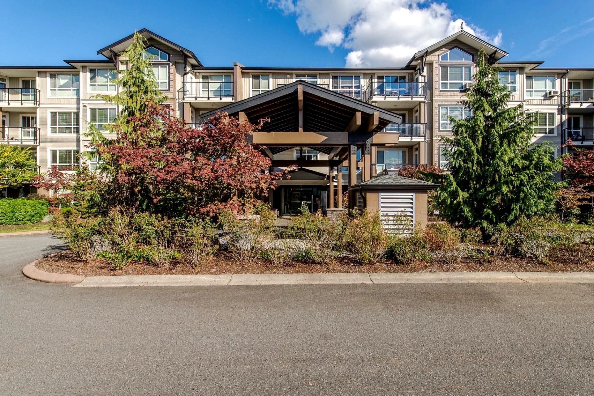 202 - 32729 Garibaldi Drive, Abbotsford, V2T 0A6 — photo 2