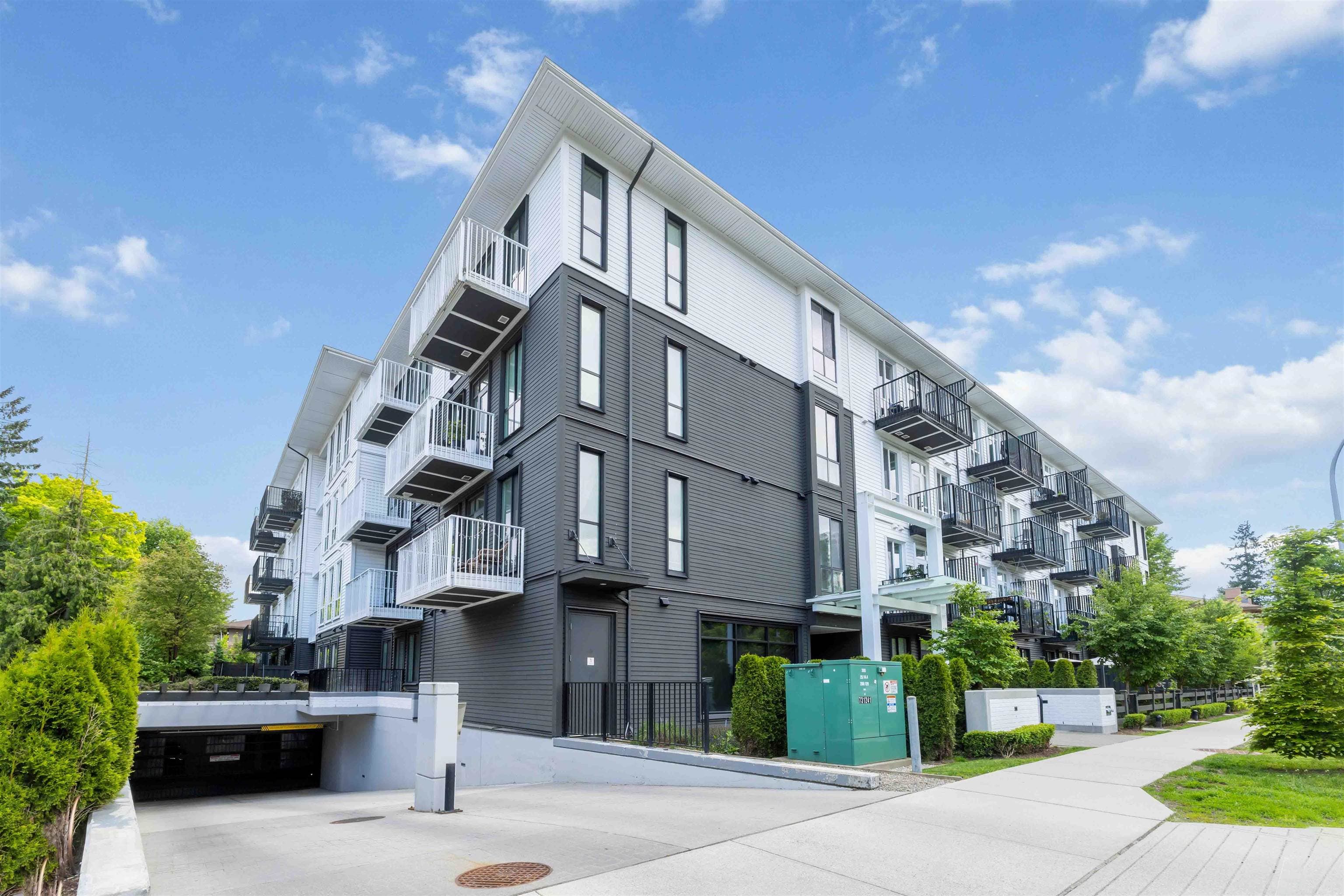 414 - 10168 149 Street, Surrey, V3R 0E9 — photo 1