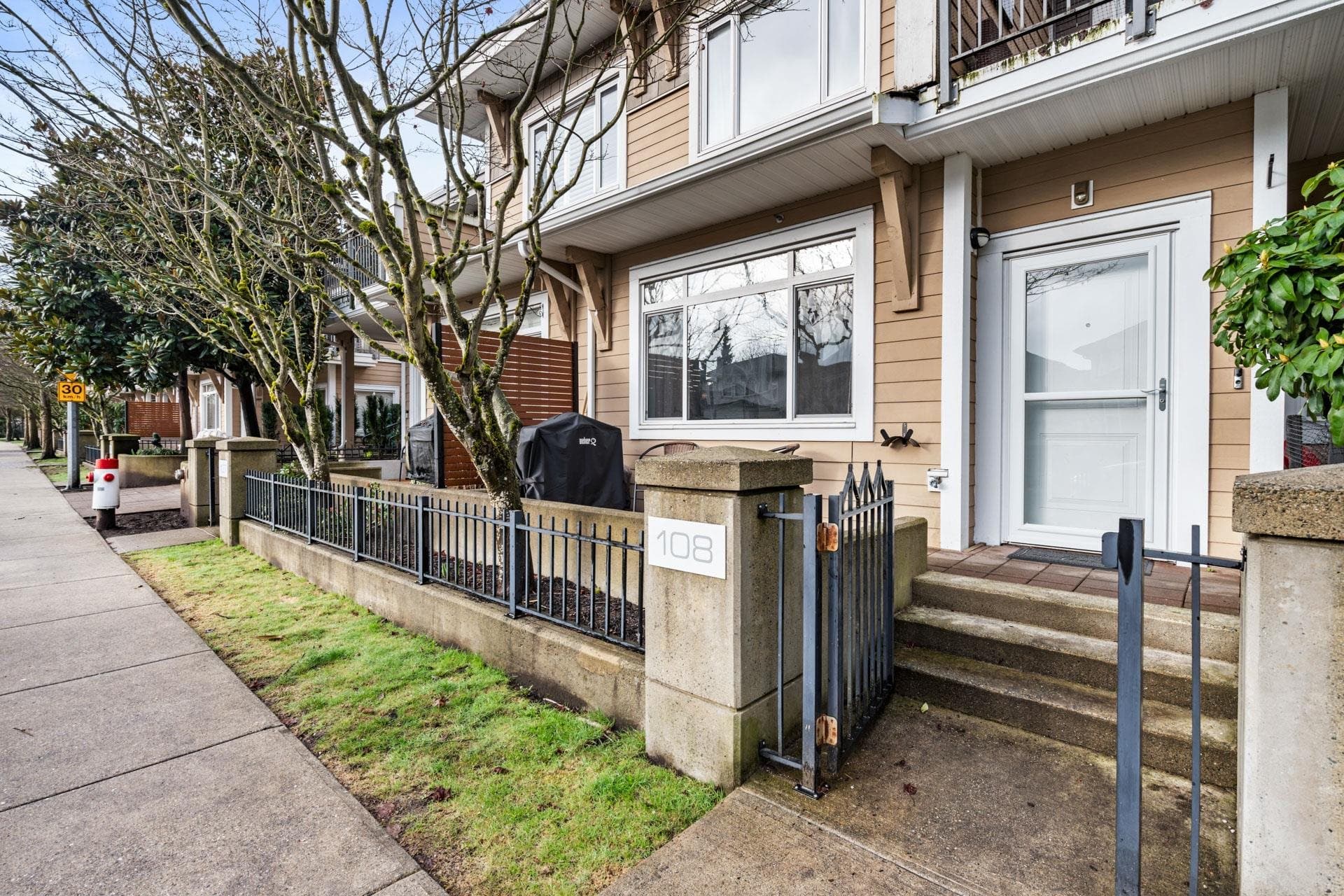 108 - 12350 Harris Road, Pitt Meadows, V3Y 0C5 — photo 4