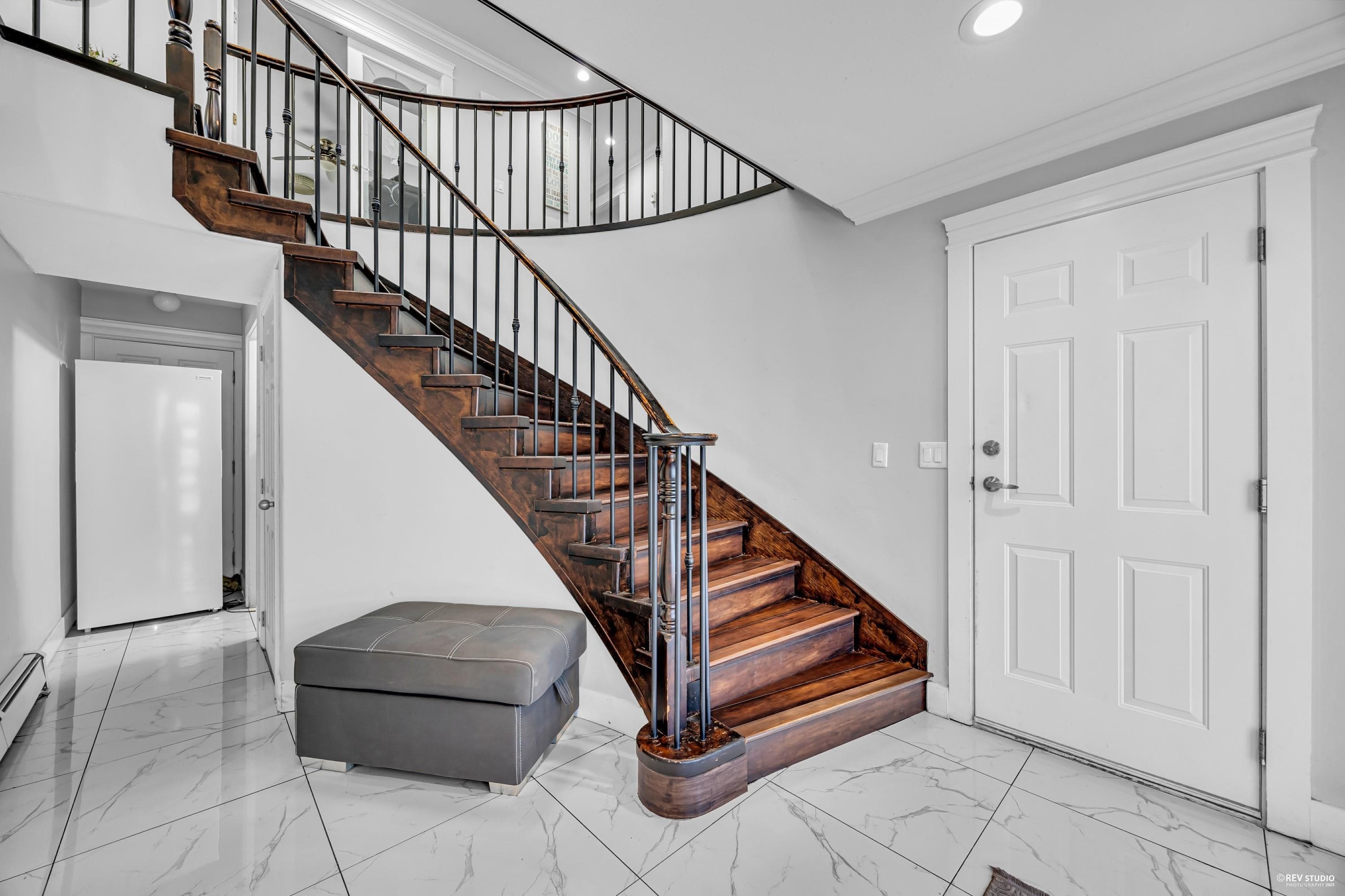 12376 100 Avenue, Surrey, V3V 2X3 — photo 4