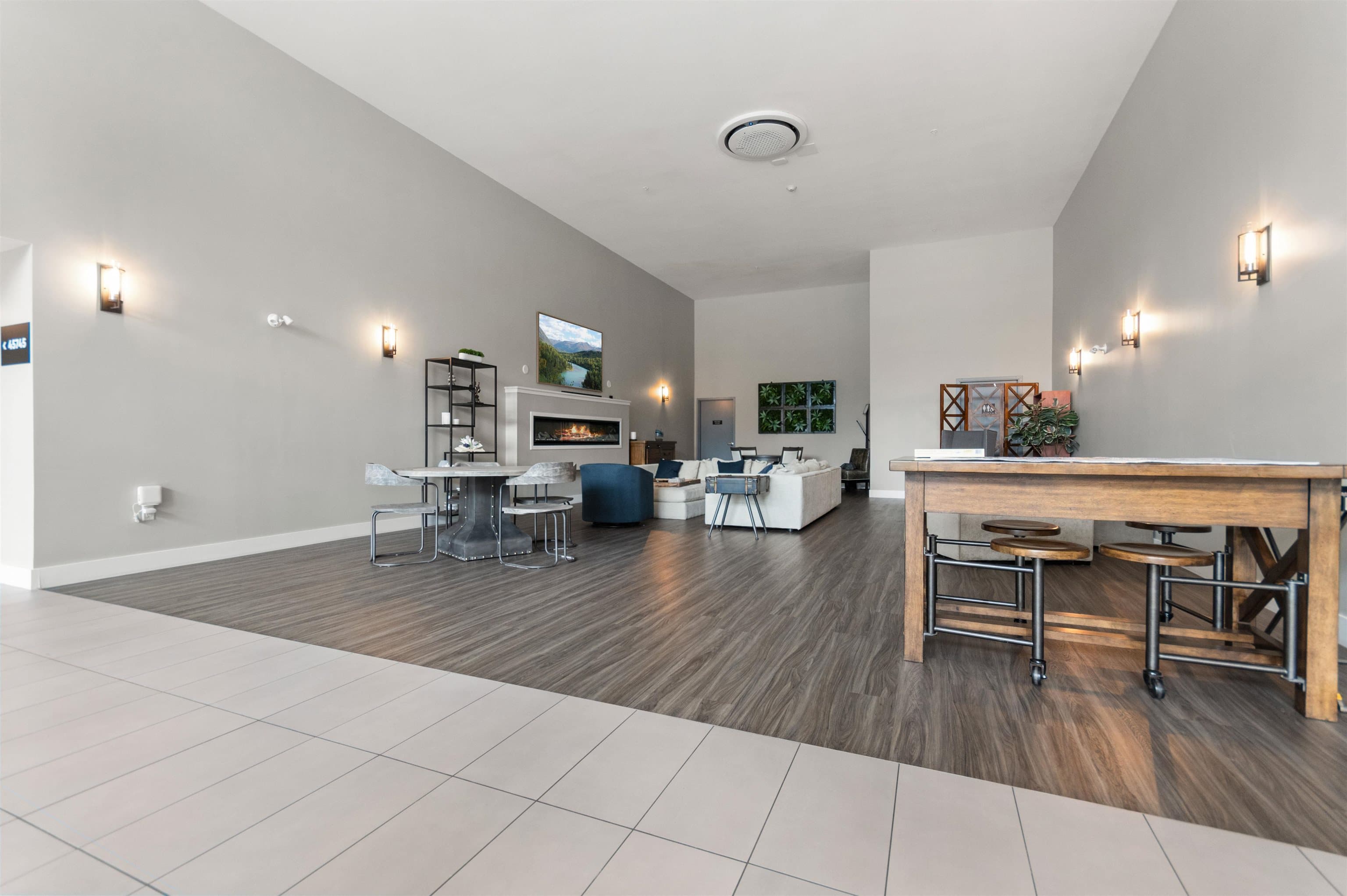 208 - 45745 Watson Road, Chilliwack, V2R 6K3 — photo 4