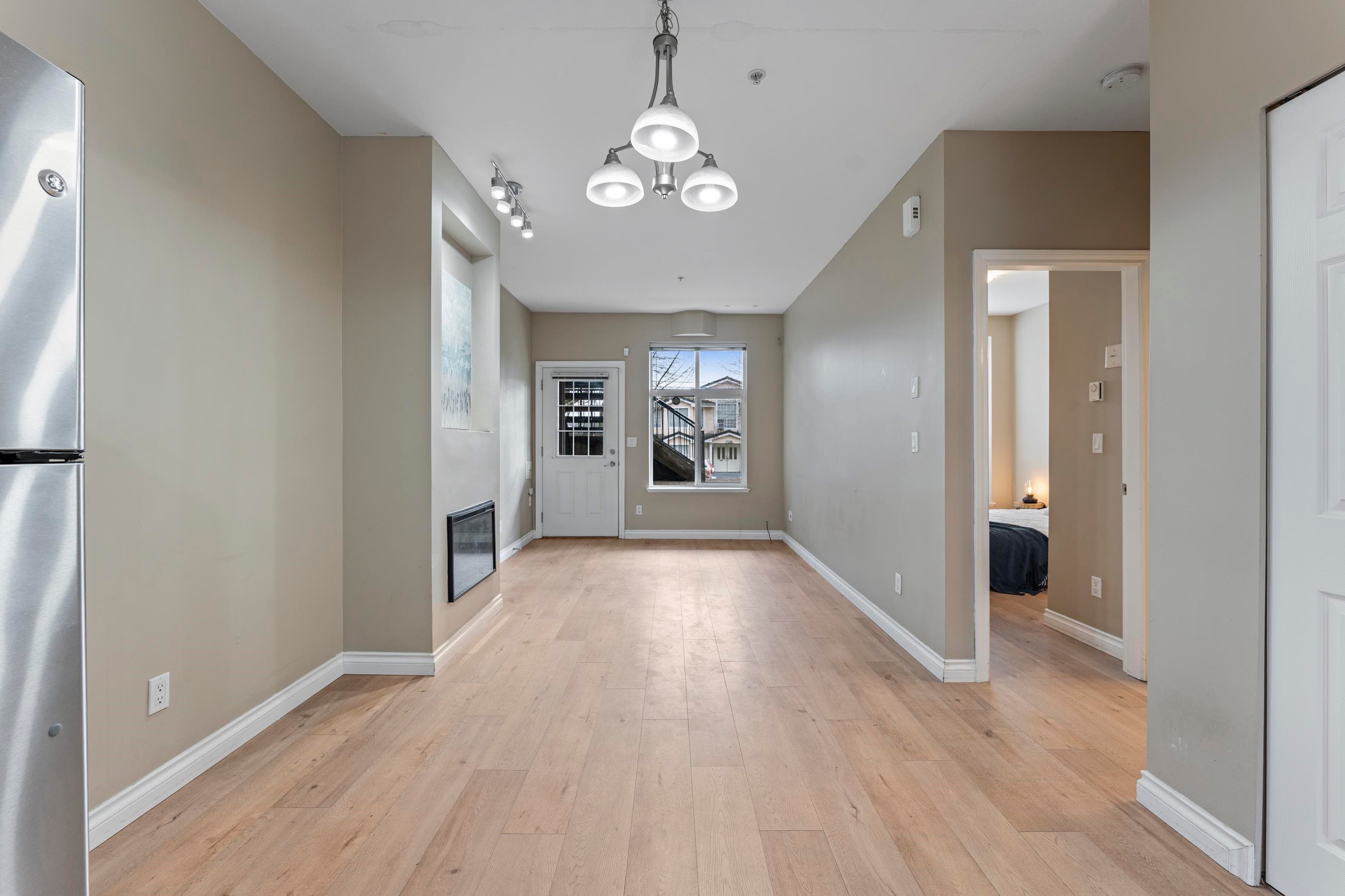 121 - 7333 16th Avenue, Burnaby, V3N 0A8 — photo 3