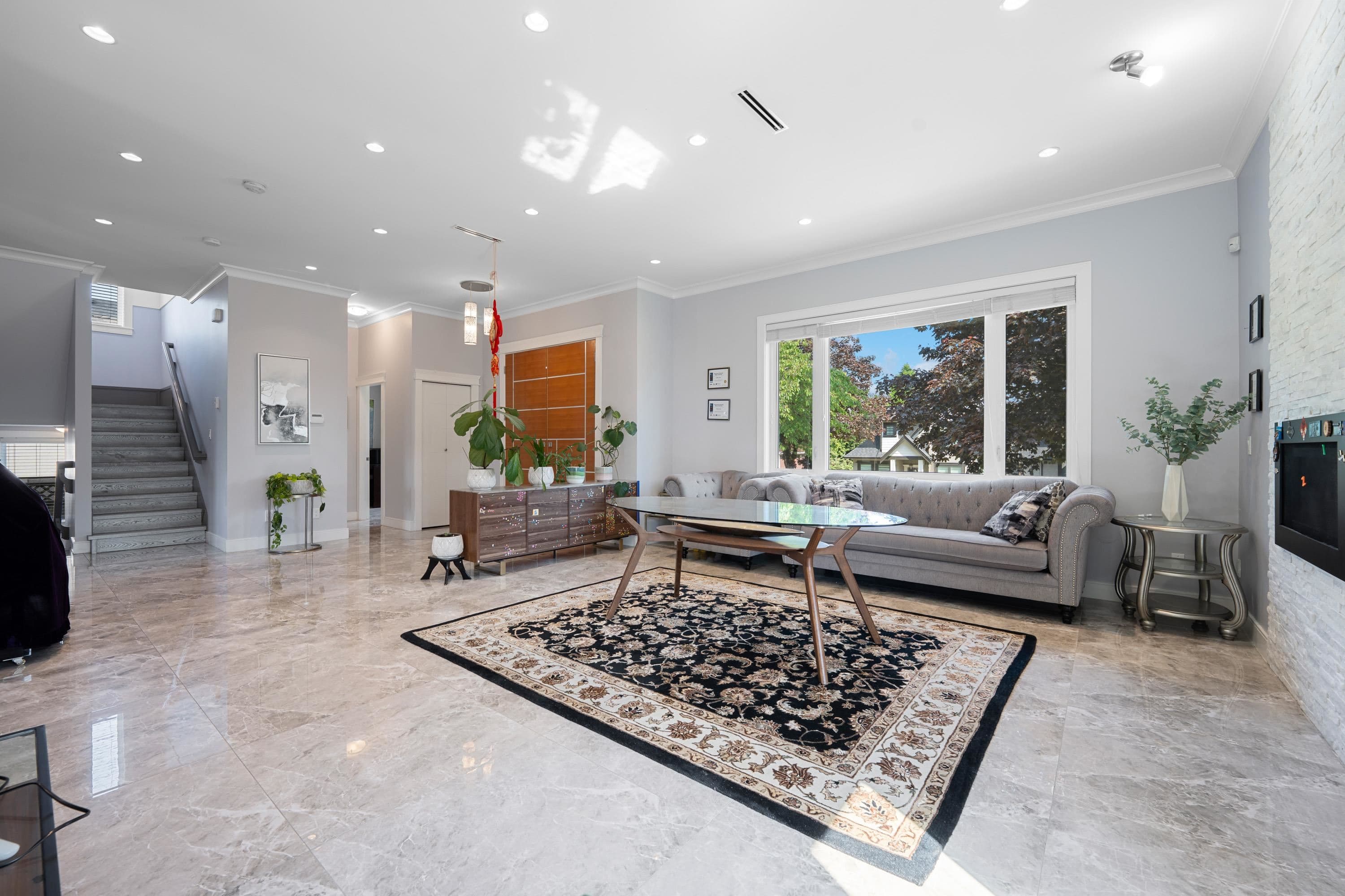 6960 Bryant Court, Burnaby, V5E 1S9 — photo 4