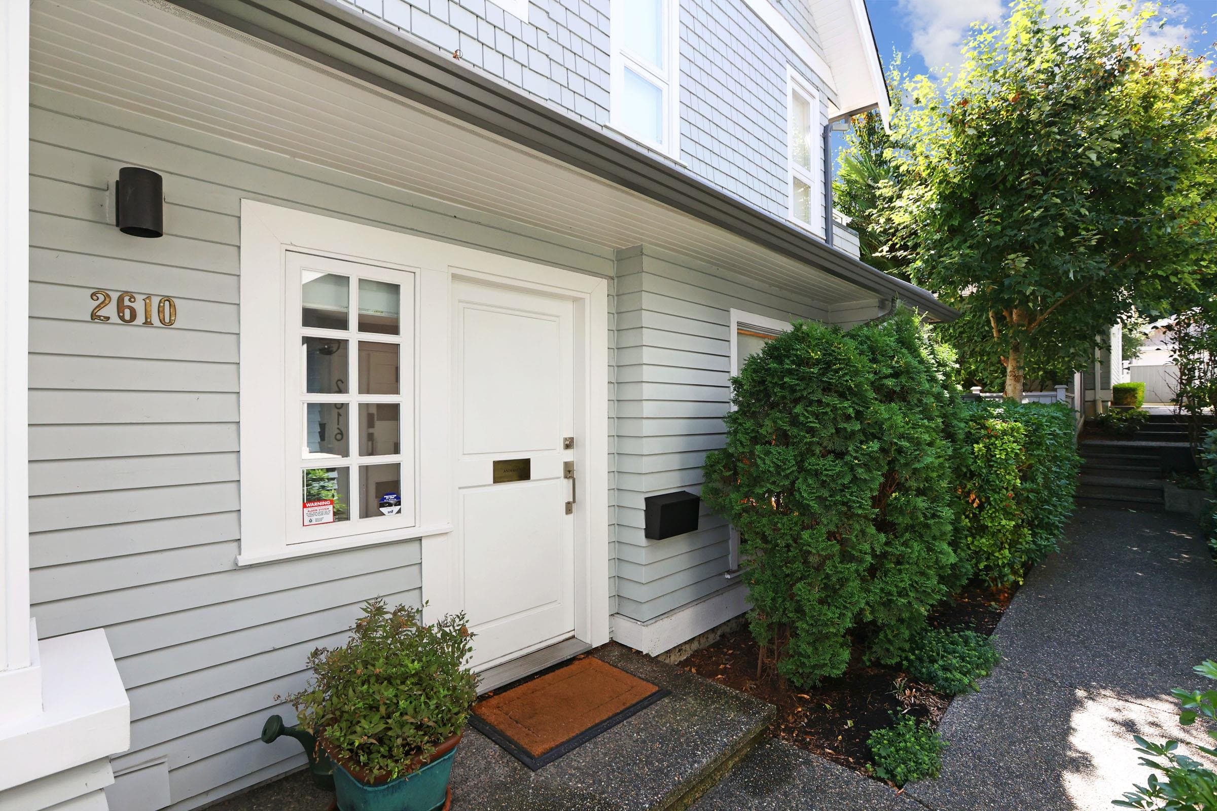 2610 Point Grey Road, Vancouver, V6K 1A5 — photo 2