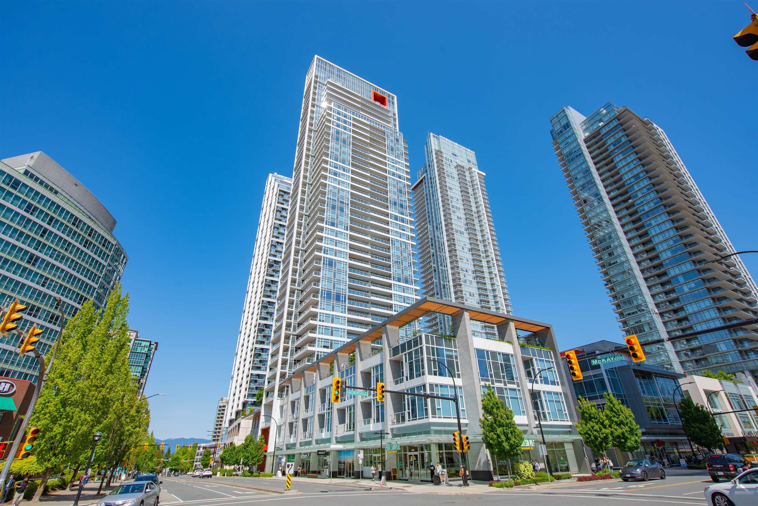 1010 - 6080 Mckay Avenue, Burnaby, V5H 0J4 — photo 1