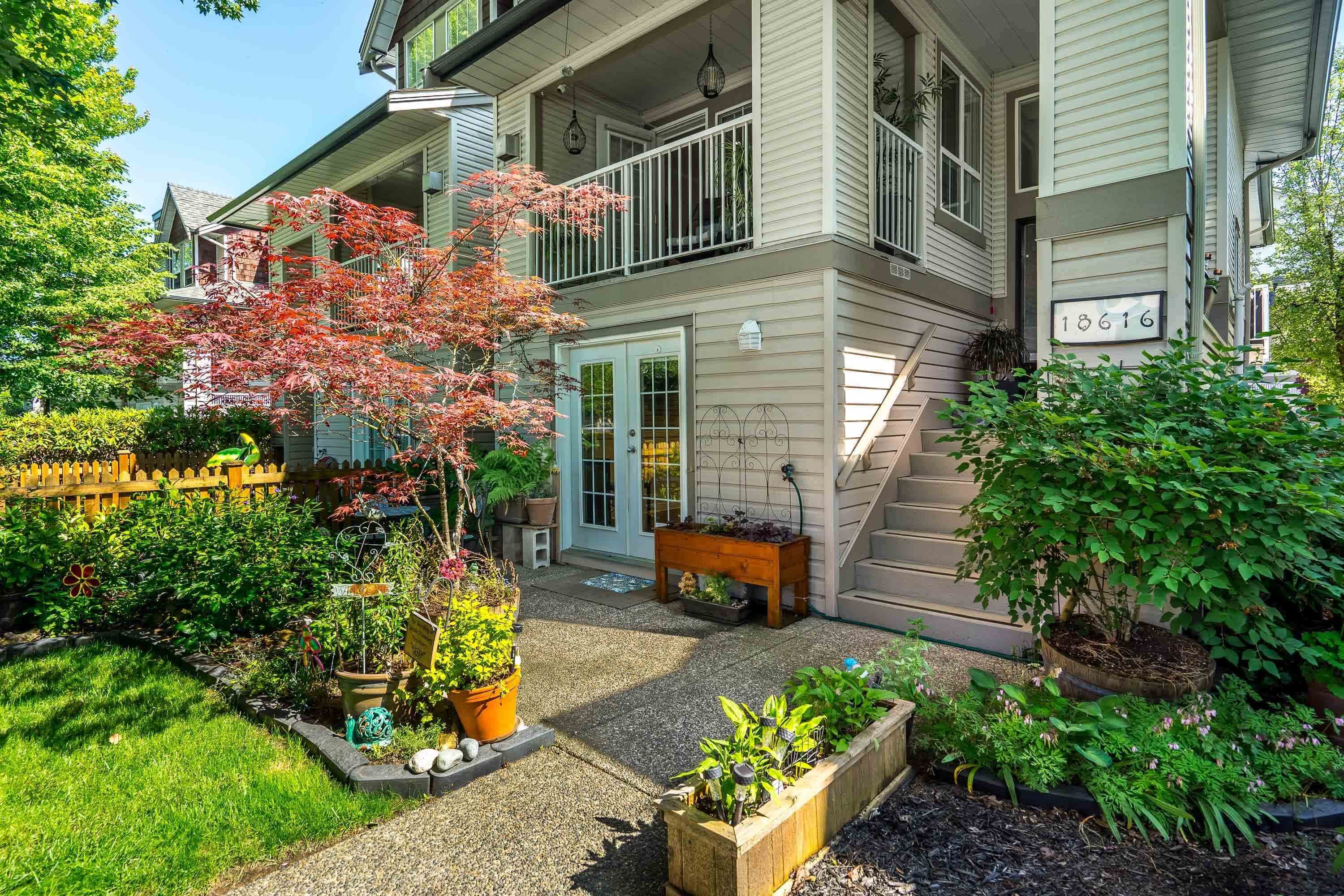 18616 65 Avenue, Surrey, V3S 8Z9 — photo 4